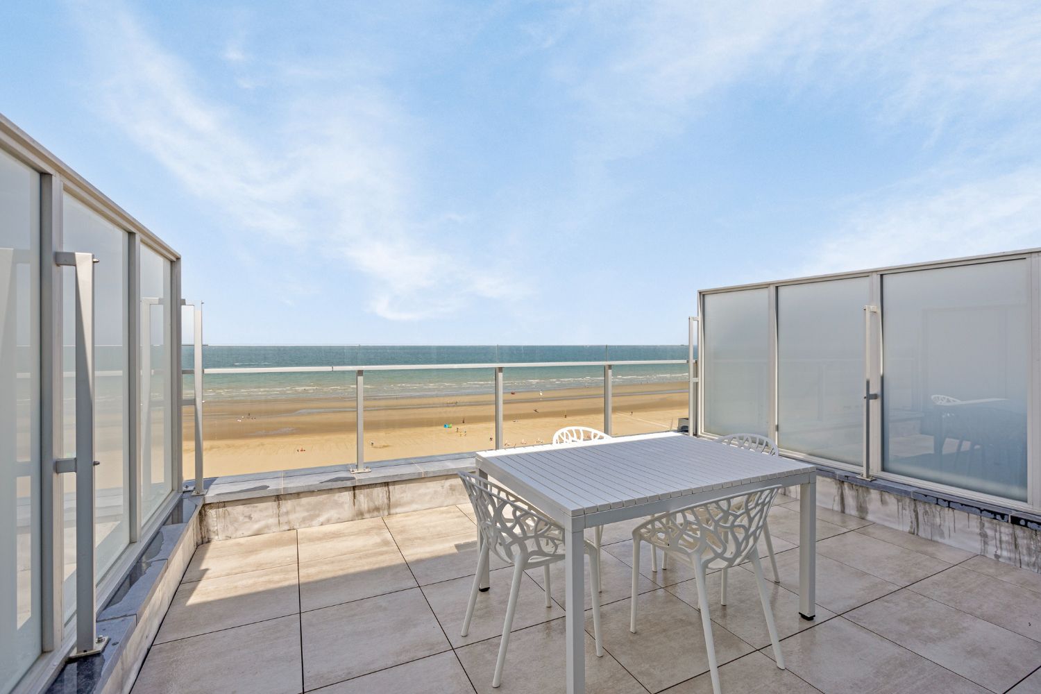 Appartement te koop Zeedijk 42/9A - 8660 De Panne