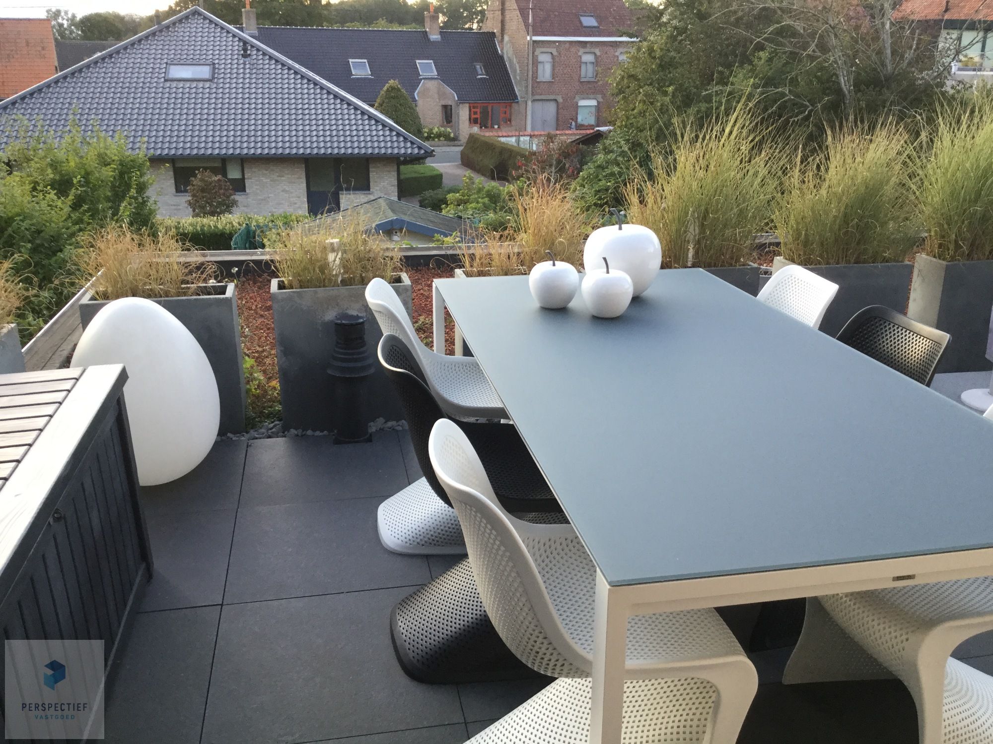 RUIM WOONAPPARTEMENT met GROOT ZONNE-TERRAS foto 18