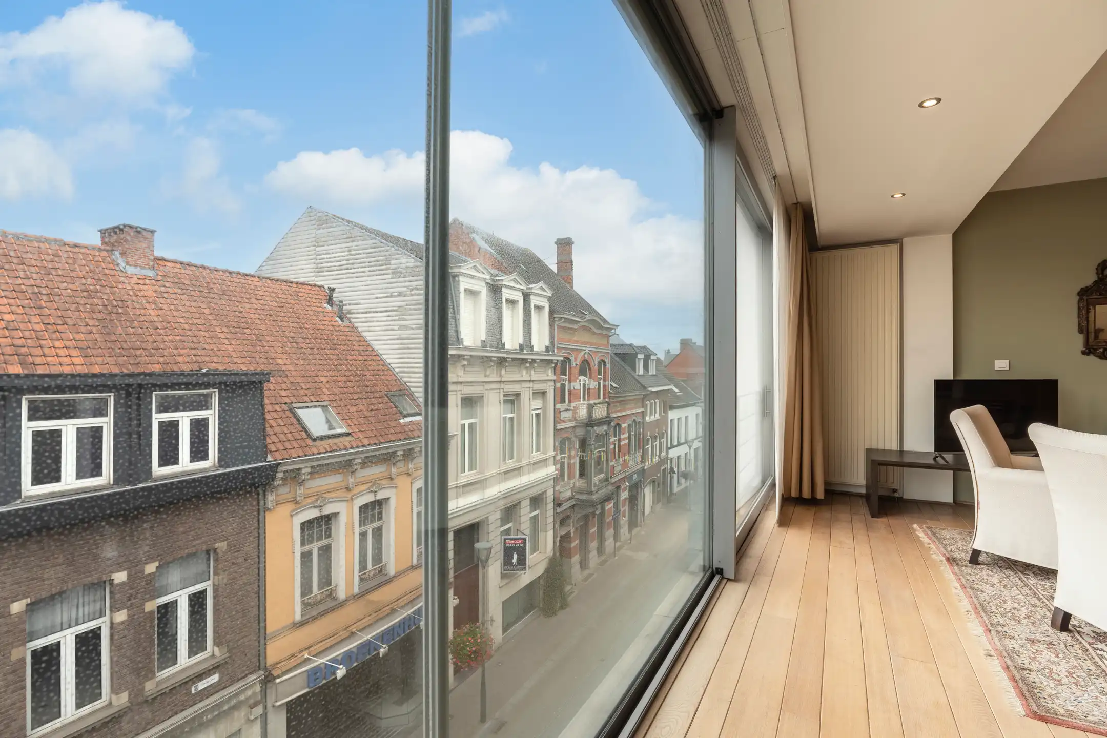 Instapklaar appartement van ca. 144 m² met garage foto 14
