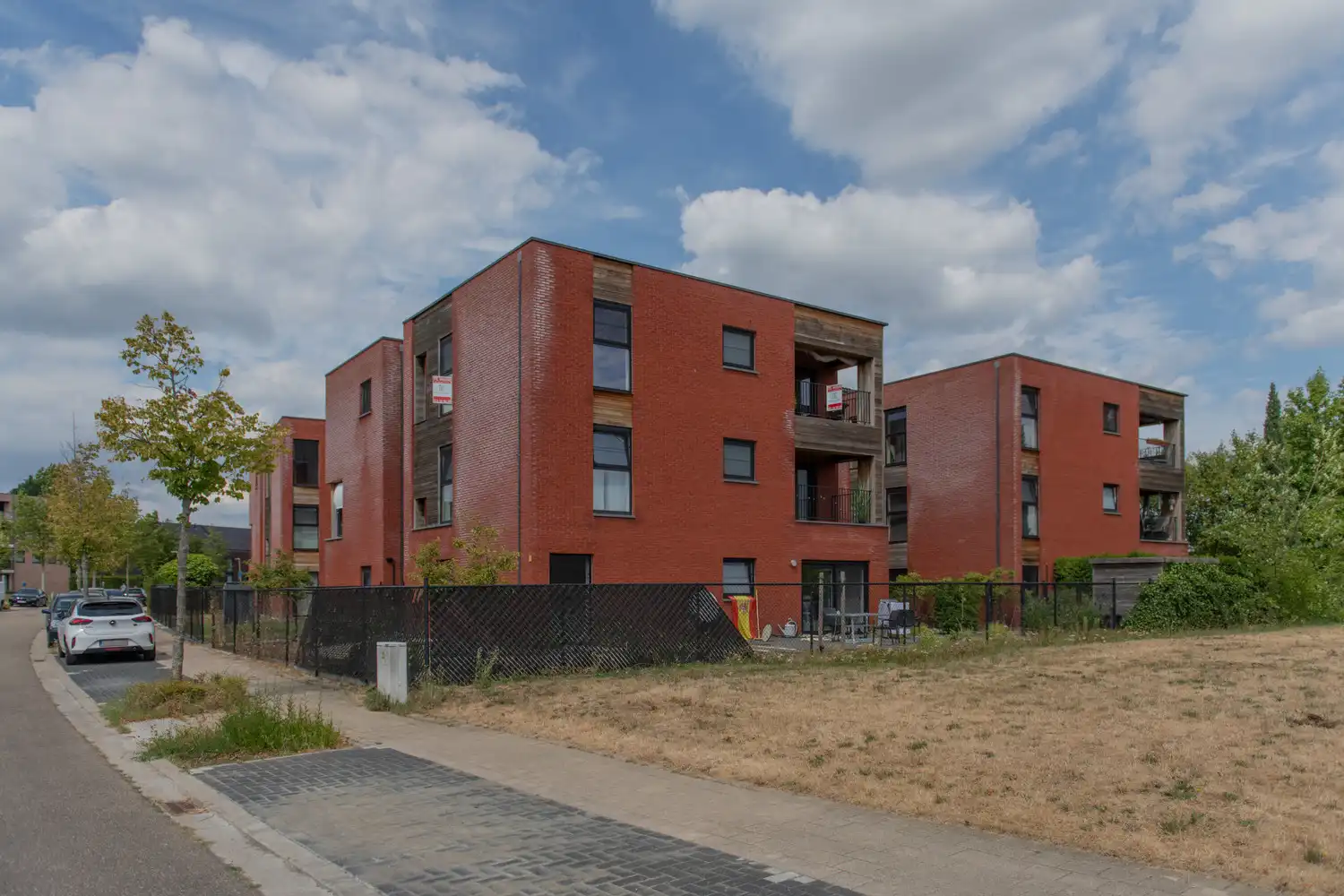 Dakappartement met uitzicht op veel groen foto 7