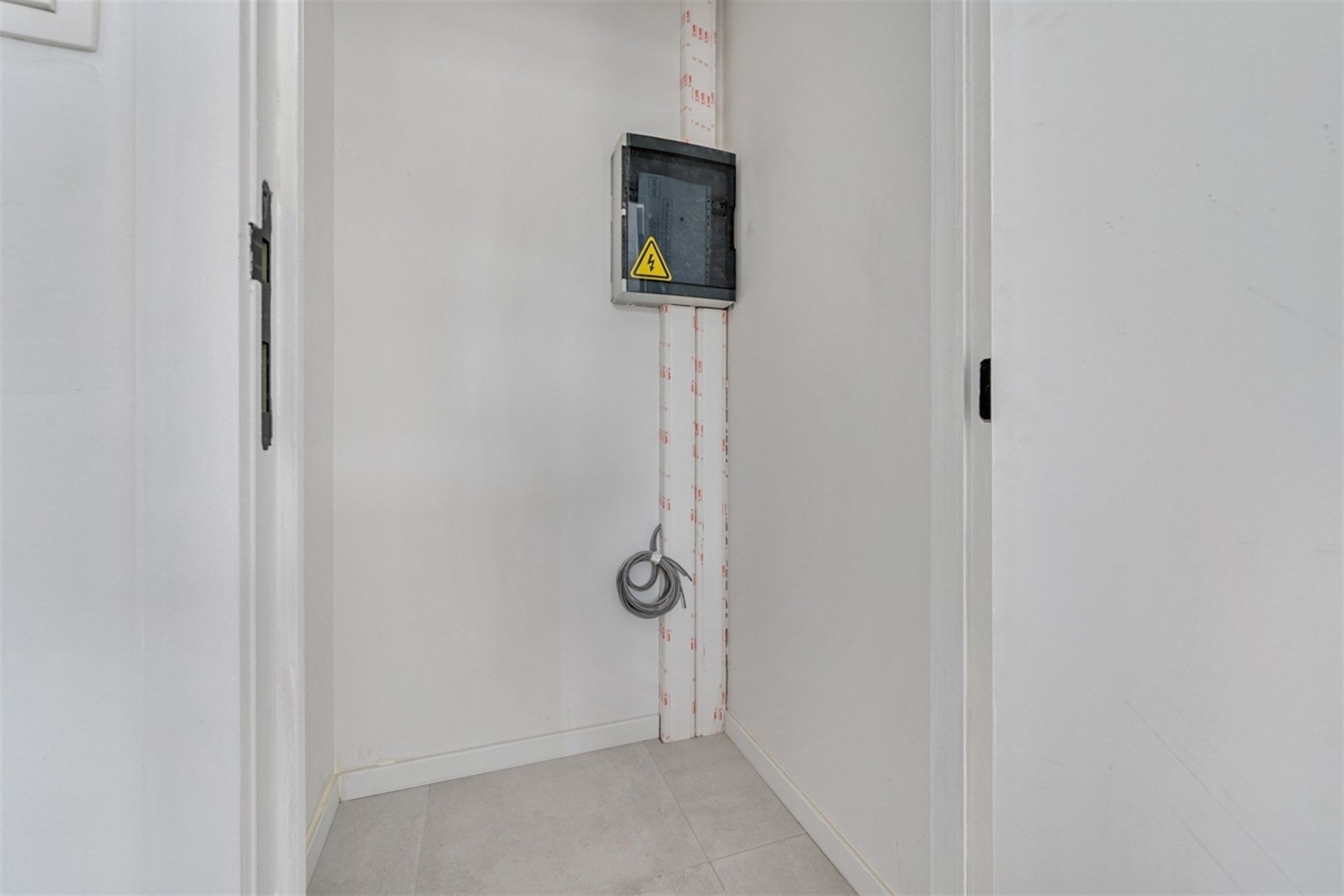 Modern gelijkvloers appartement op wandelafstand van station en markt foto 11