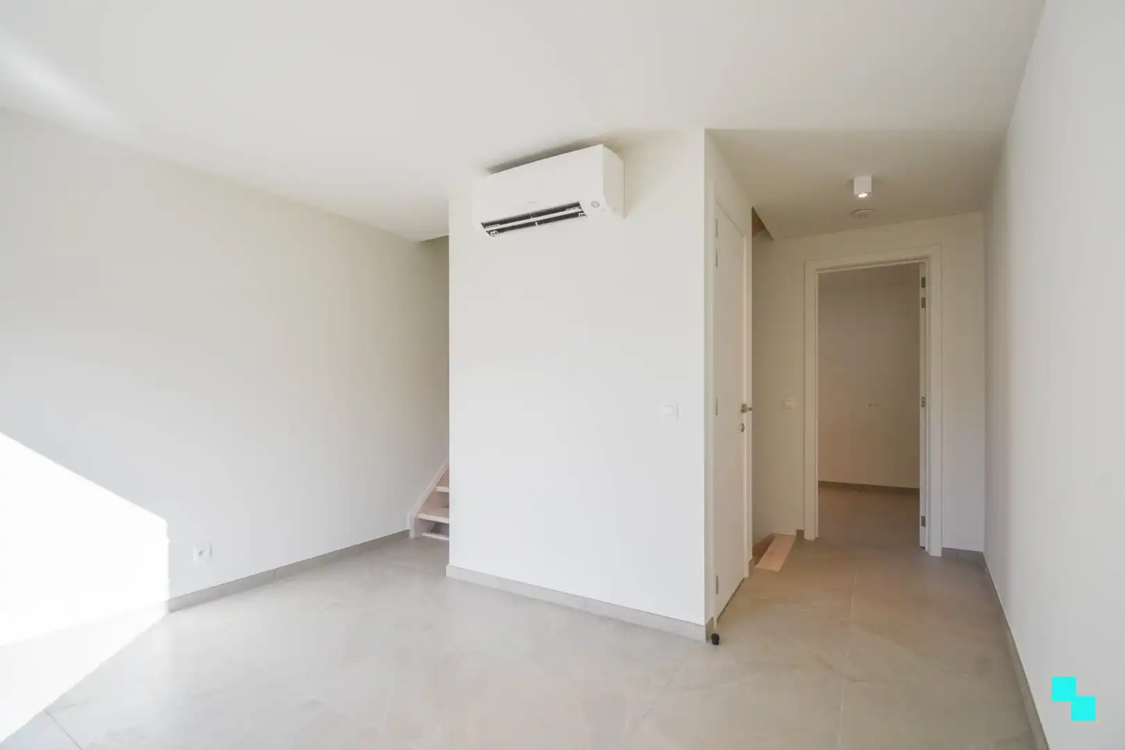 Stijlvolle hernieuwbouwwoning (BEN) met 2 slaapkamers - stadscentrum foto 12