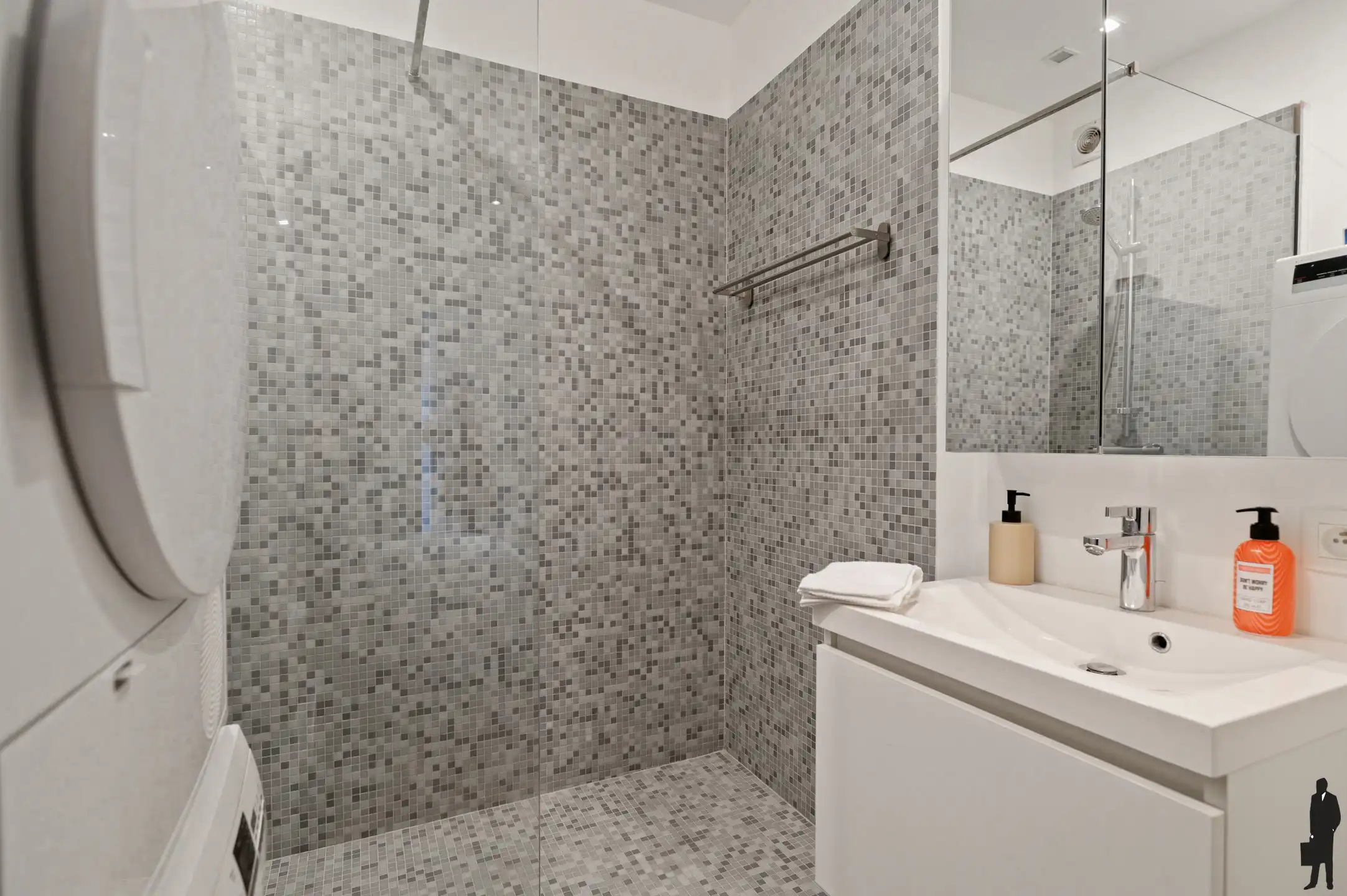 Centraal instapklaar appartement met spectaculair uitzicht foto 13
