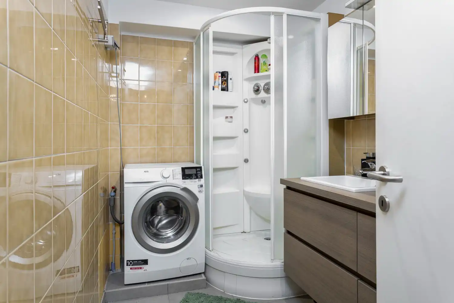 Ruim & lichtrijk 2-slaapkamerappartement te koop in hartje Ruddervoorde foto 13