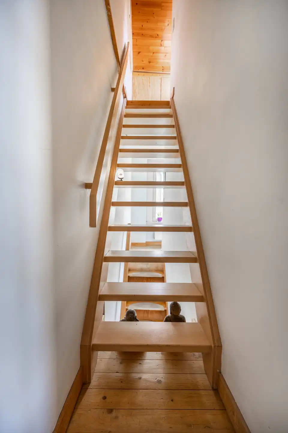 Leuke stadswoning met terras op toplocatie.  foto 13