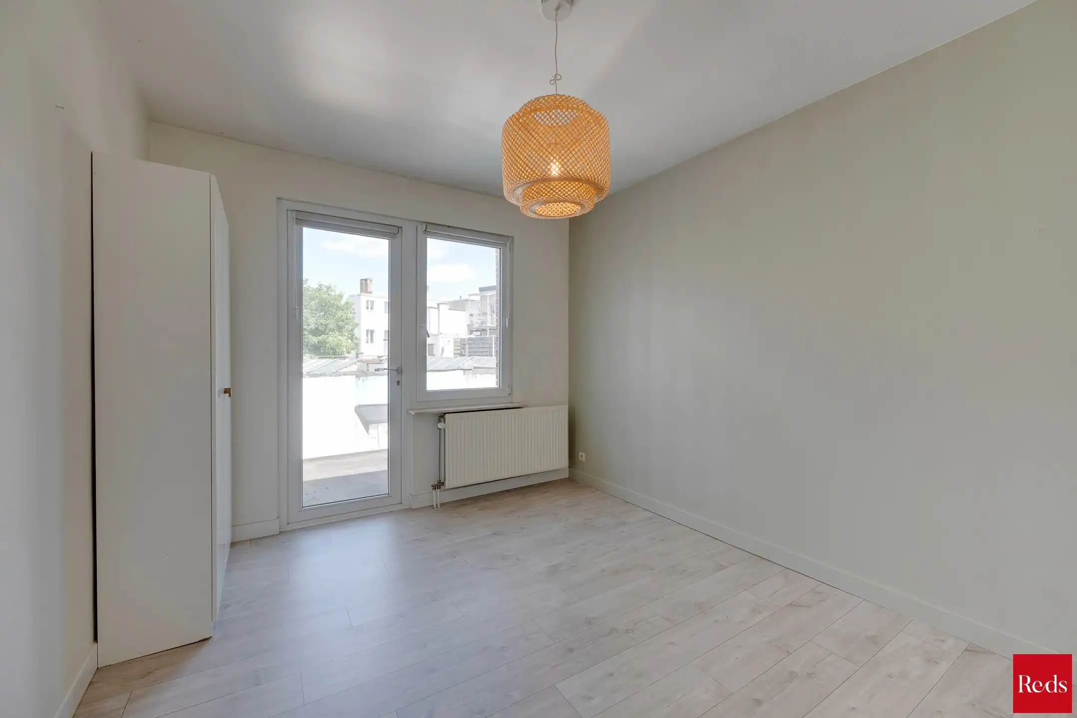 Rustig gelegen gezinswoning met 30 m² terras foto 23