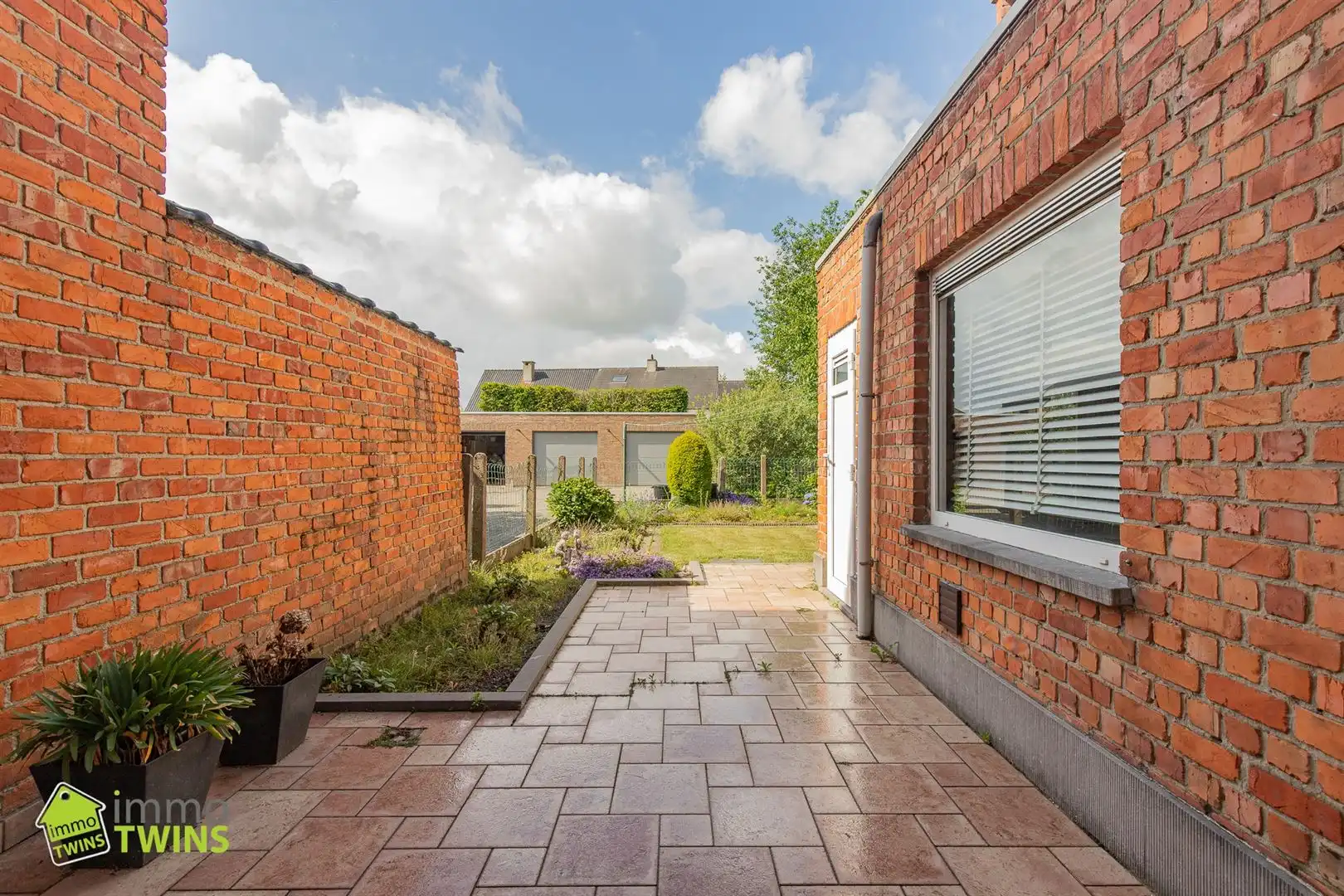 Leuke starters- gezinswoning met 3 slaapkamers, gezellige tuin nabij centrum Sint-Gillis-Dendermonde foto 10