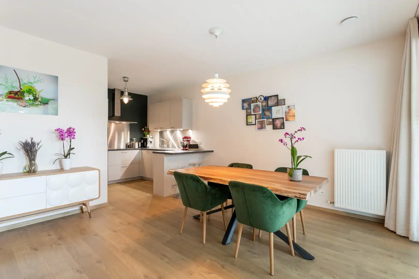 Instapklaar en energiezuinig gelijkvloers appartement met 2 SLPKS, tuin en terras foto 2