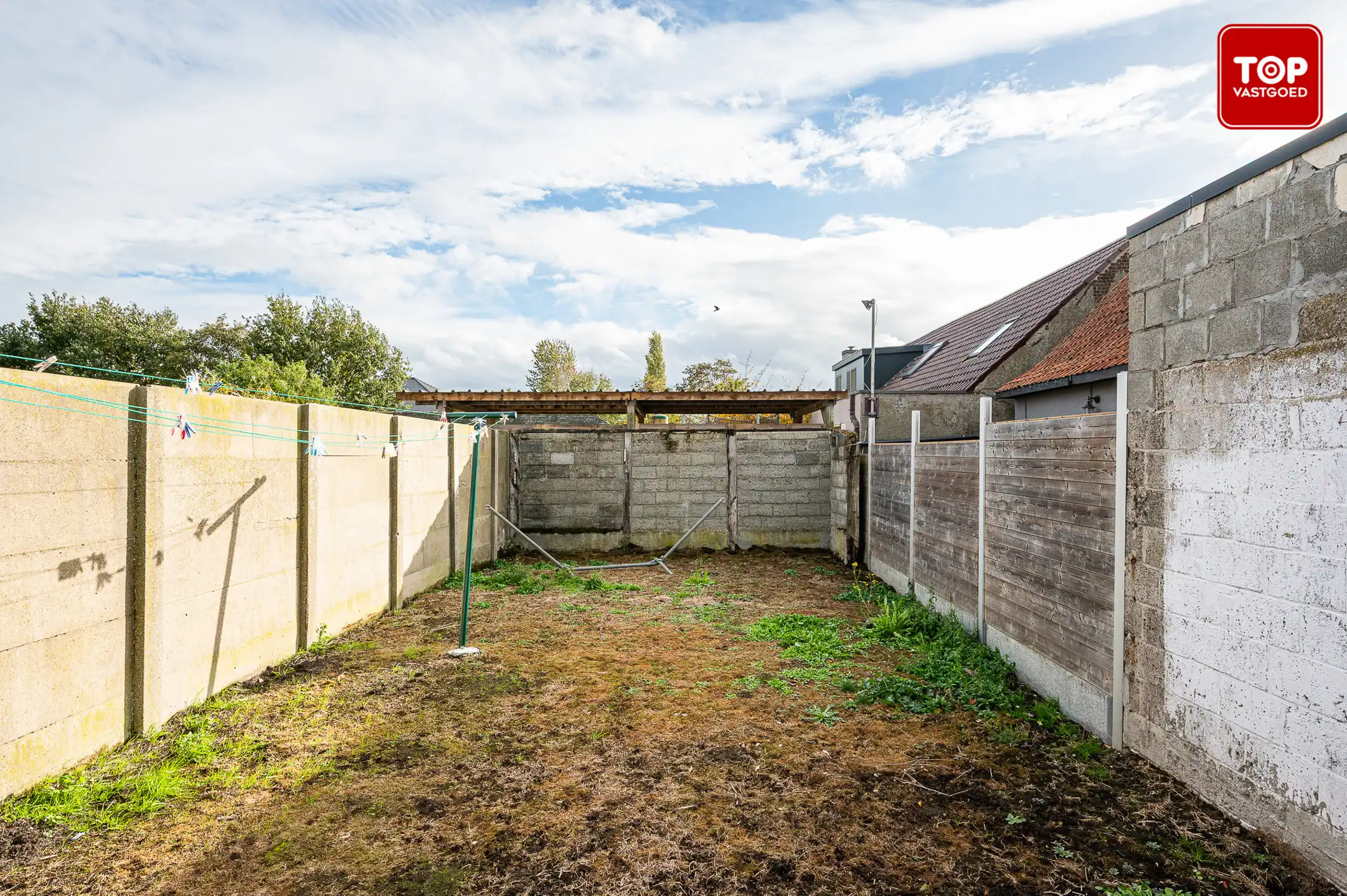 Landelijk gelegen woning met veel potentieel foto 21