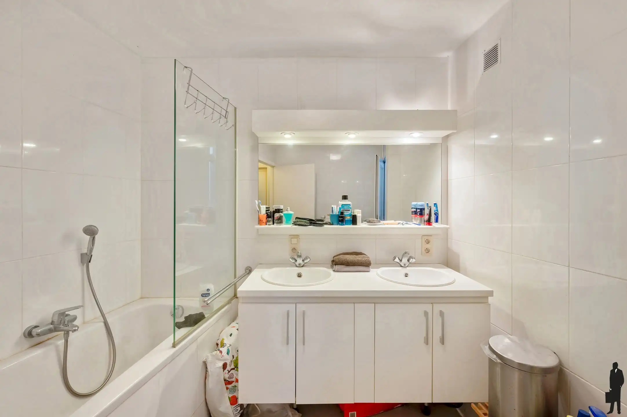 Ruim art deco appartement aan de Meirbrug foto 17