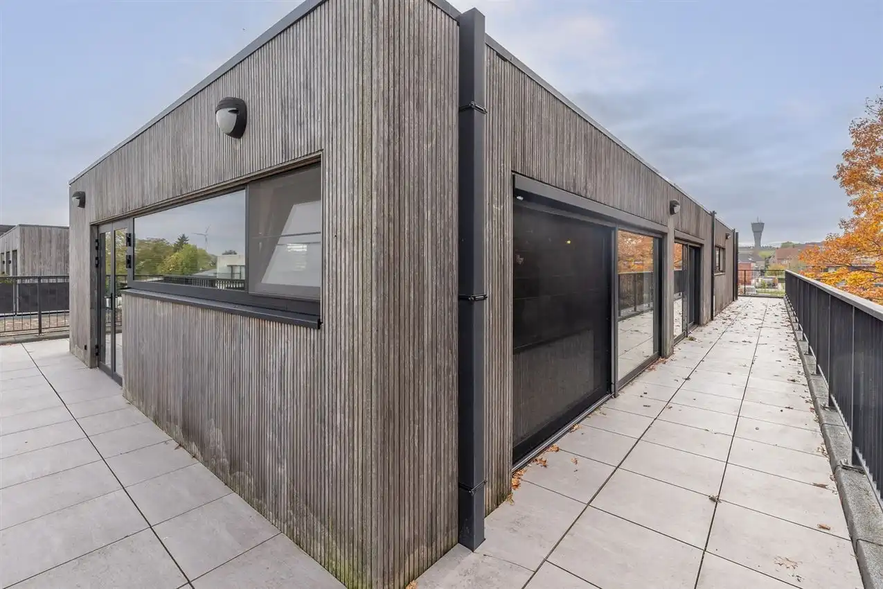 Penthouse met 3 slpk., riant terras, autostaanplaats en kelderberging foto 42