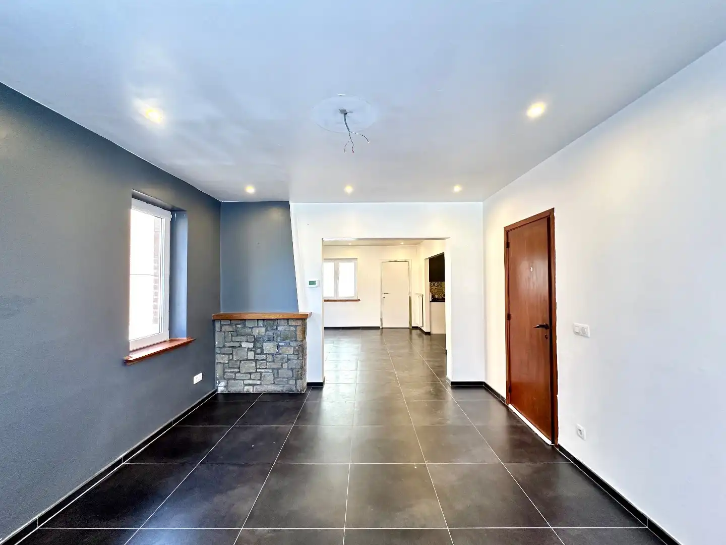 moderne halfopen bebouwing op rustige ligging nabij het centrum van Tongeren foto 4