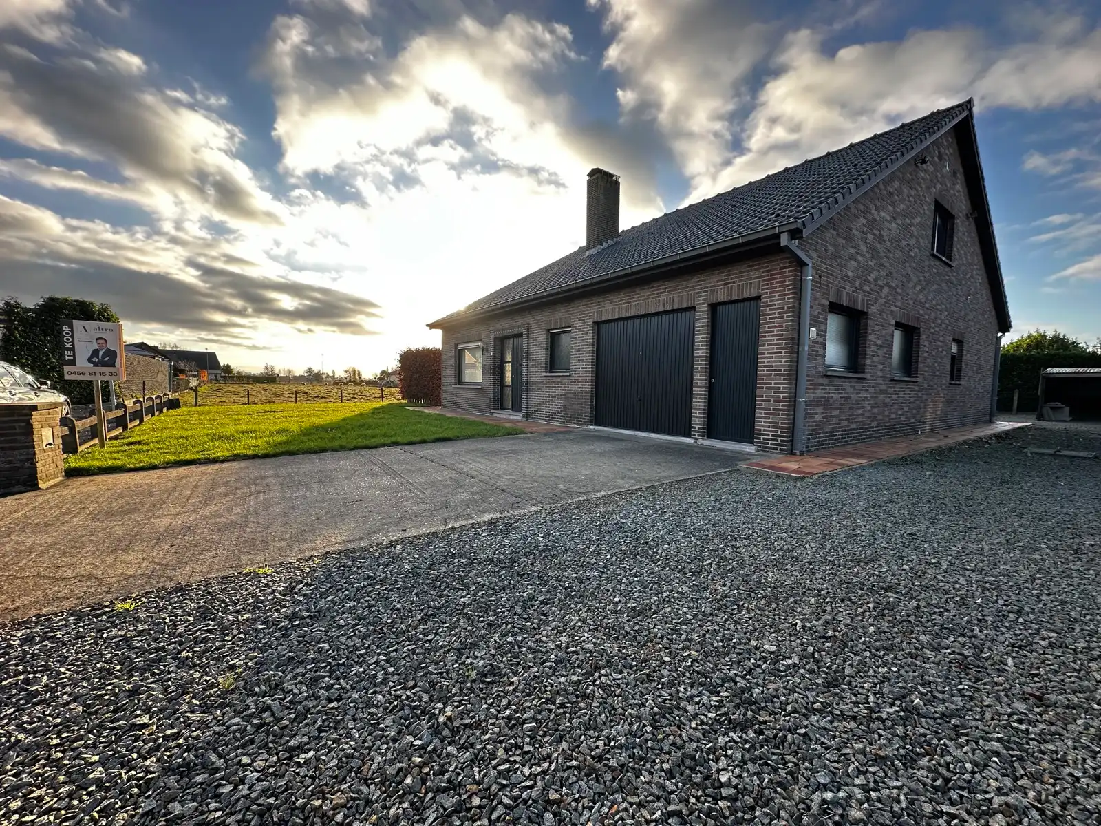 Te renoveren woning in een residentiële wijk in Lotenhulle foto 14