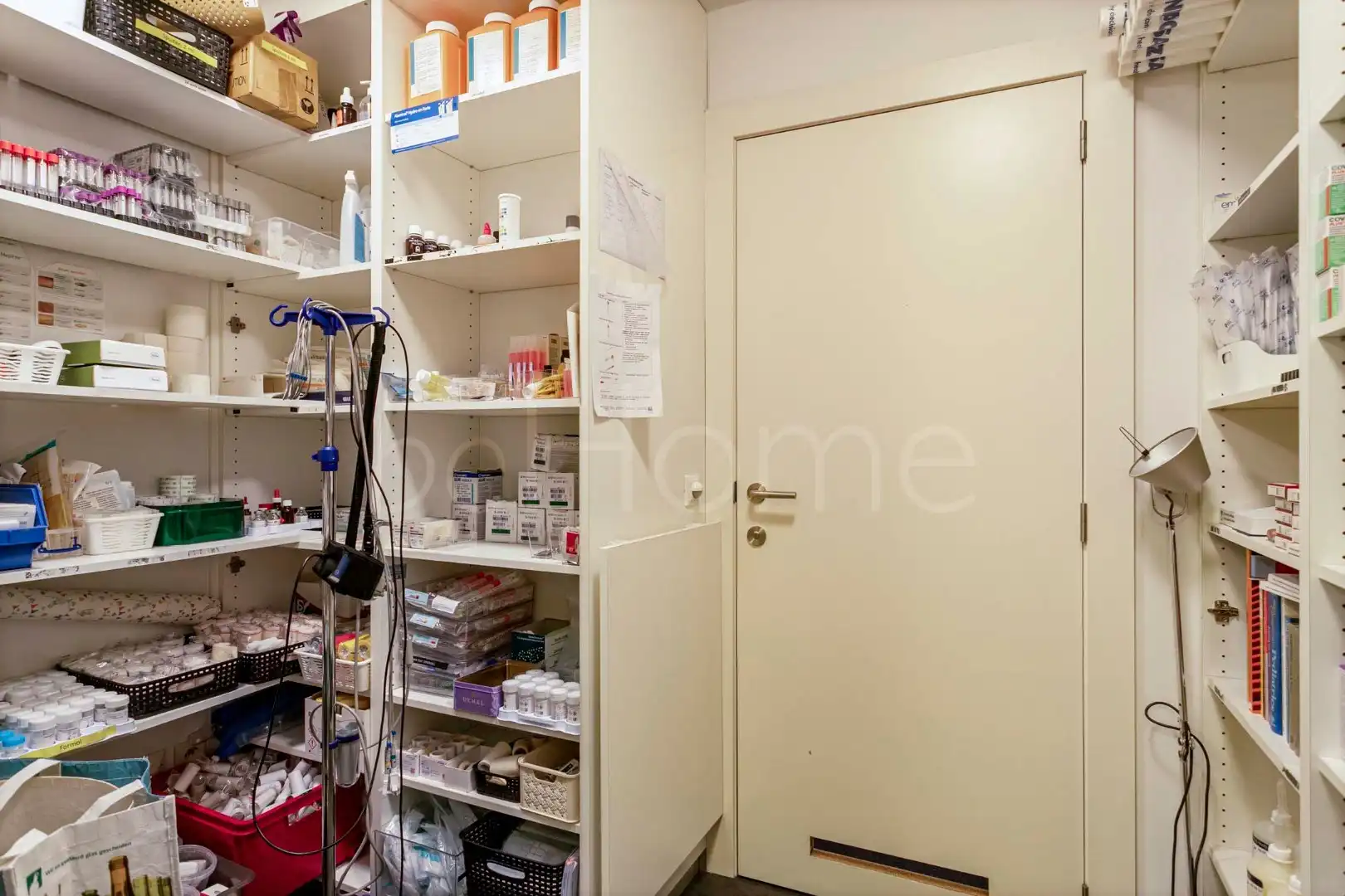 Exclusieve praktijkruimte met drie consultatieruimtes in het centrum van Merchtem foto 22