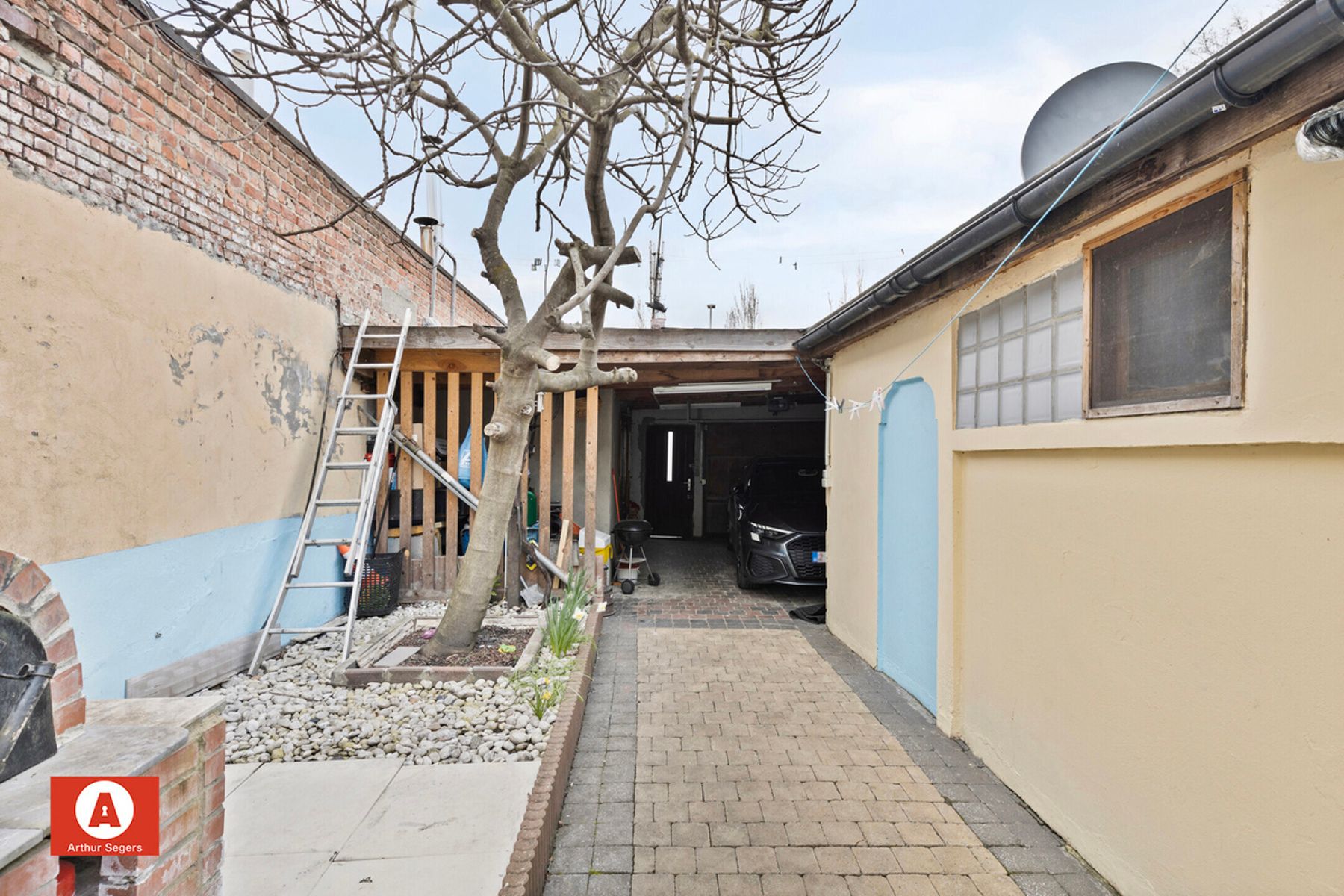 6 slaapkamers: ruime gezinswoning centrum Lebbeke. foto 25