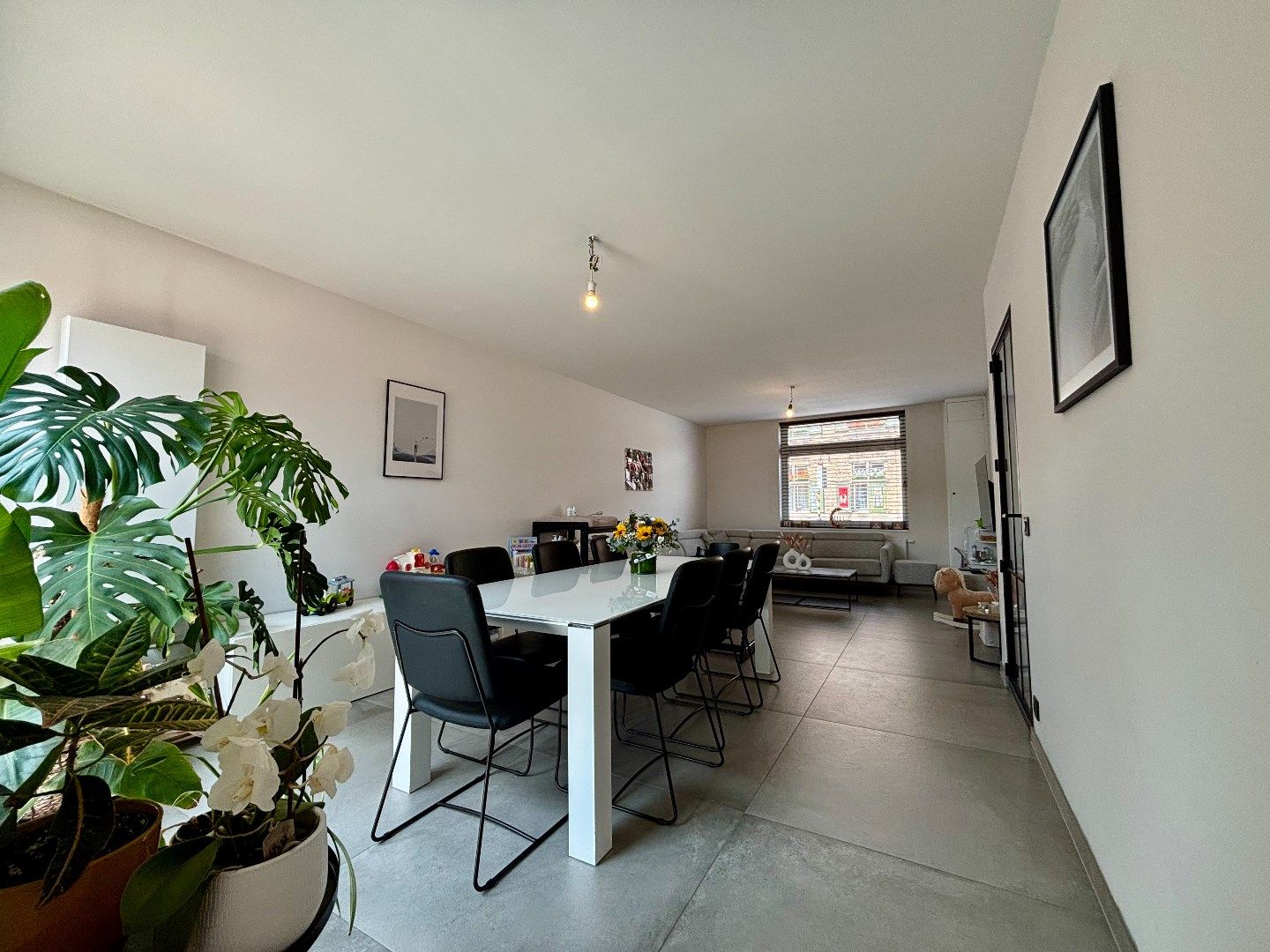 Gerenoveerde rijwoning in centrum Vlamertinge foto 15