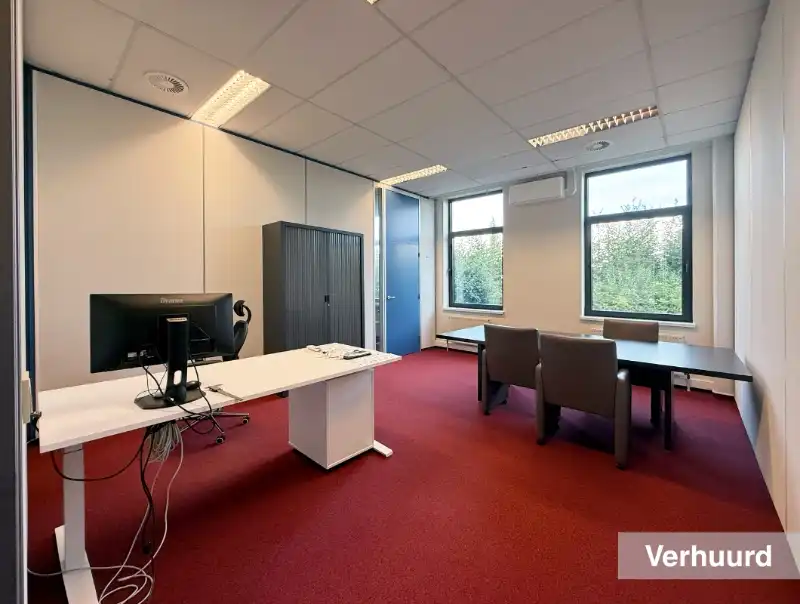 Sint-Niklaas - TE KOOP: Bedrijfsgebouw voor eigen gebruik of investering foto 10