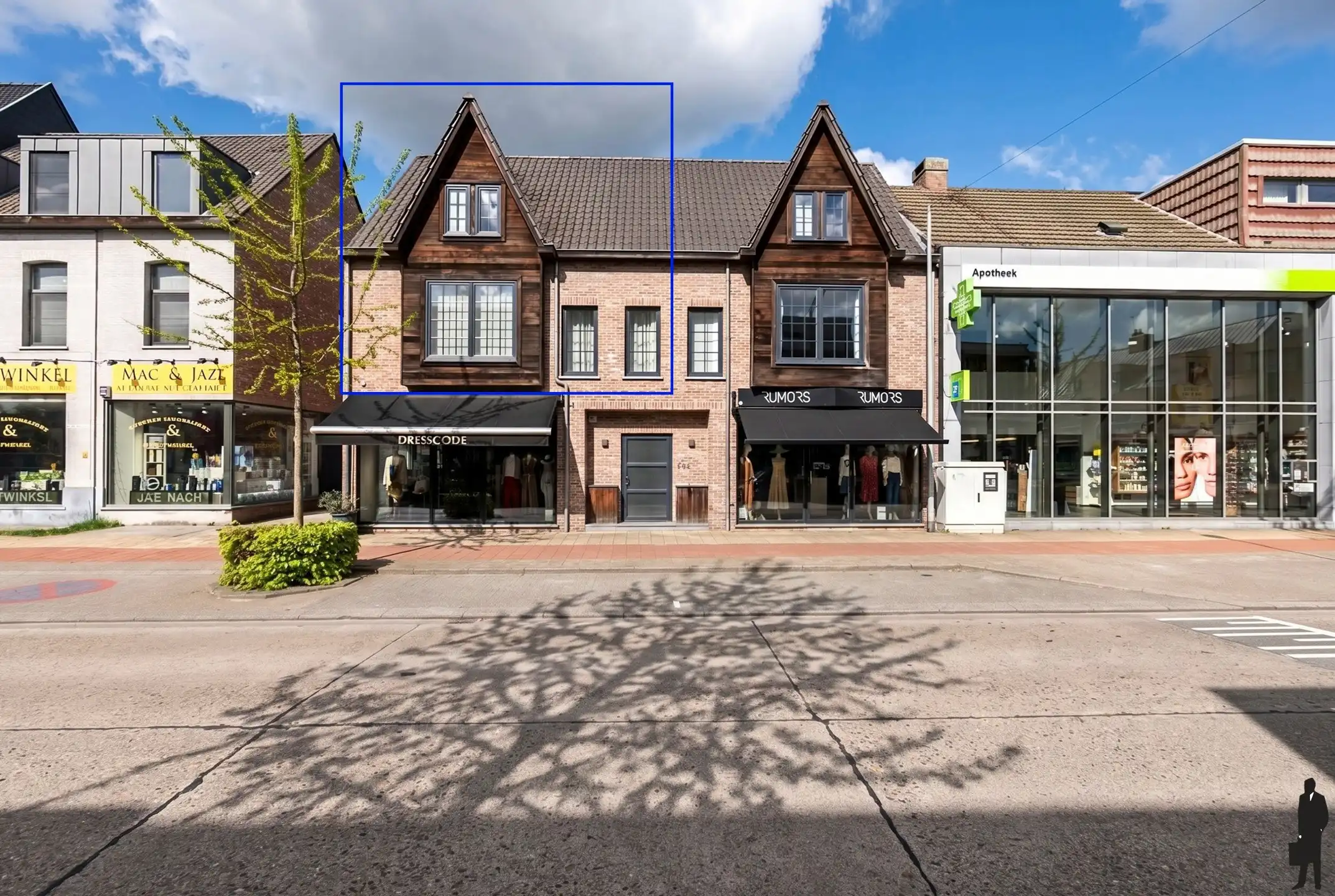 Gerenoveerde duplex (ca. 130 m²) met zonneterrassen  foto {{pictureIndex}}