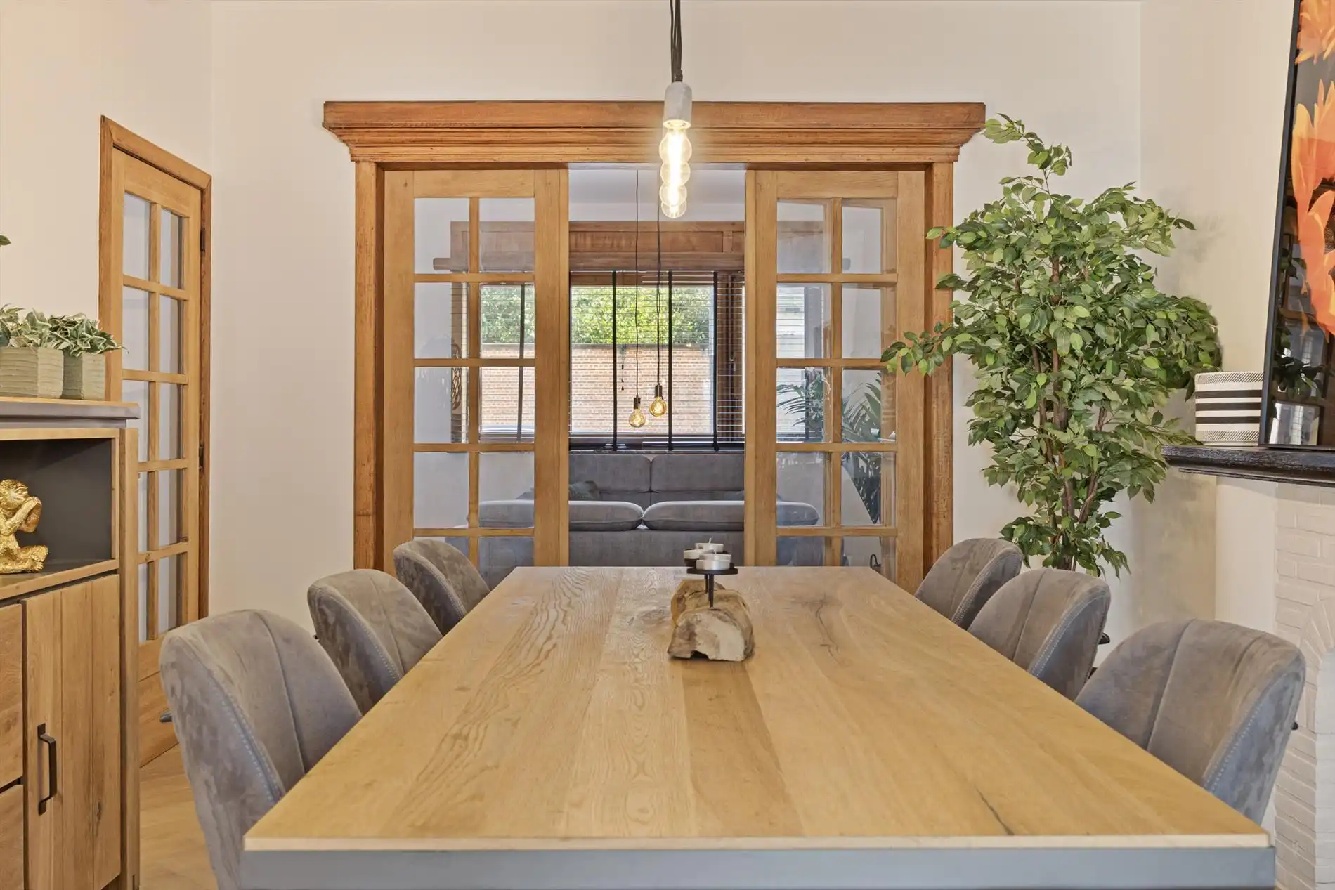 Gerenoveerde woning met 4/5 slaapkamers en ruim bijgebouw in het centrum van Olmen ! foto 7