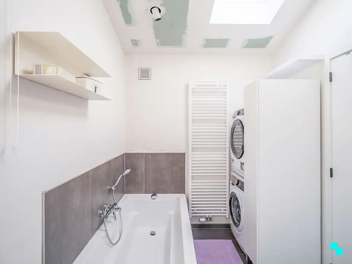 Instapklare woning met vijf kamers in het hart van Merelbeke foto 23