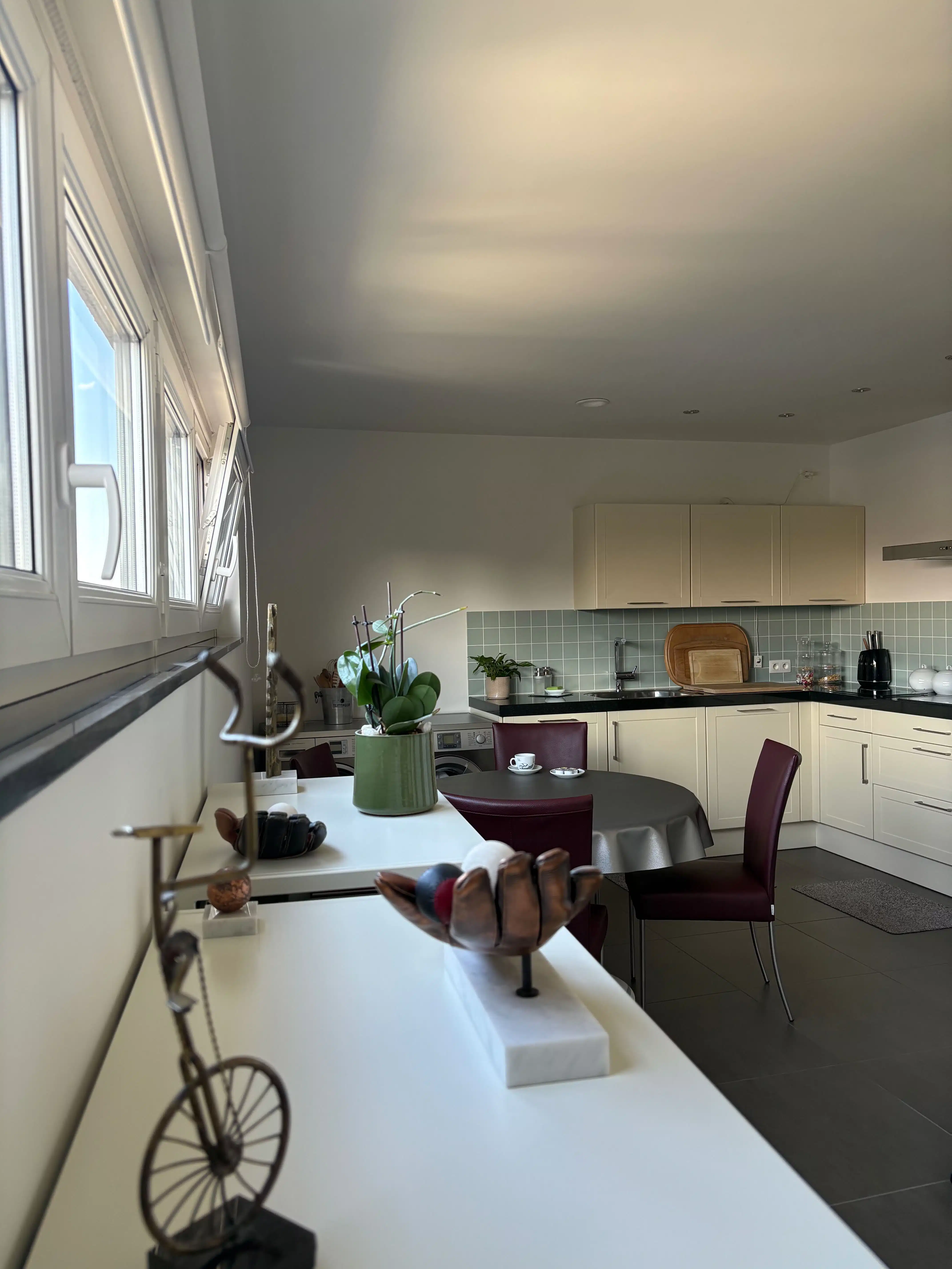 Duplex-appartement te Onkerzele! foto 3