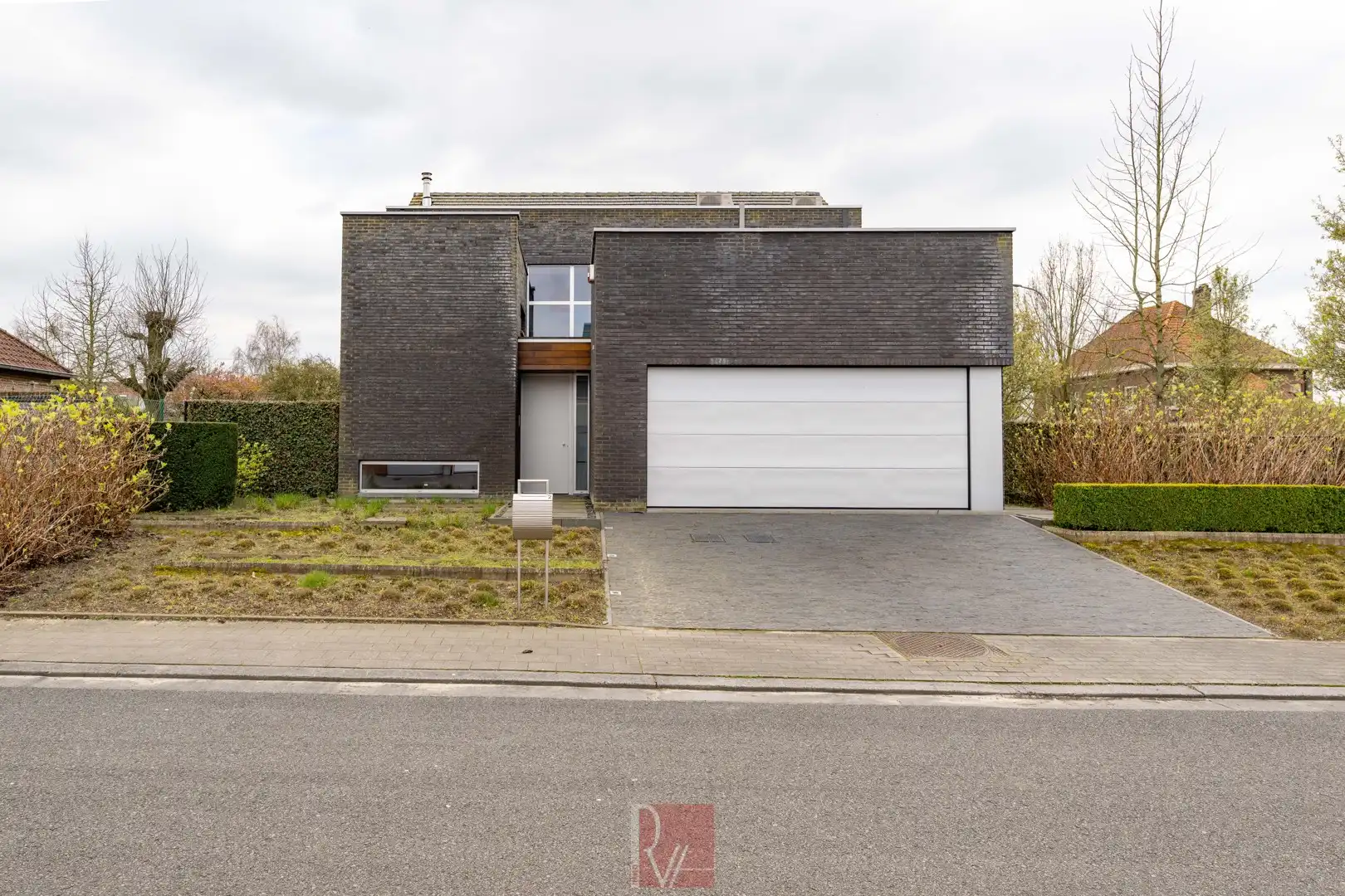 Villa foto {{pictureIndex}}