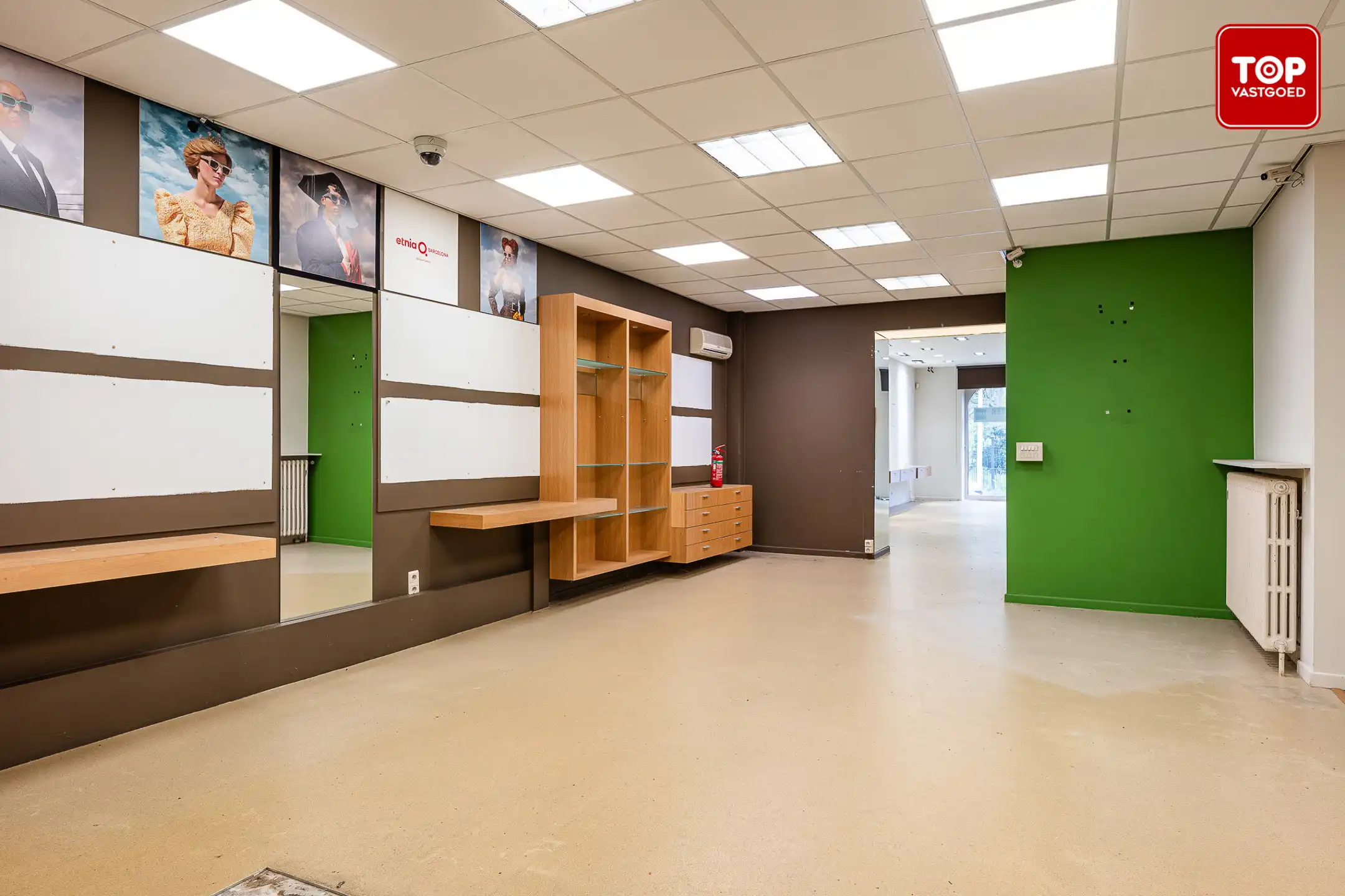 Karaktervol en  multifunctioneel handelshuis  op een interessante ligging.  foto 4