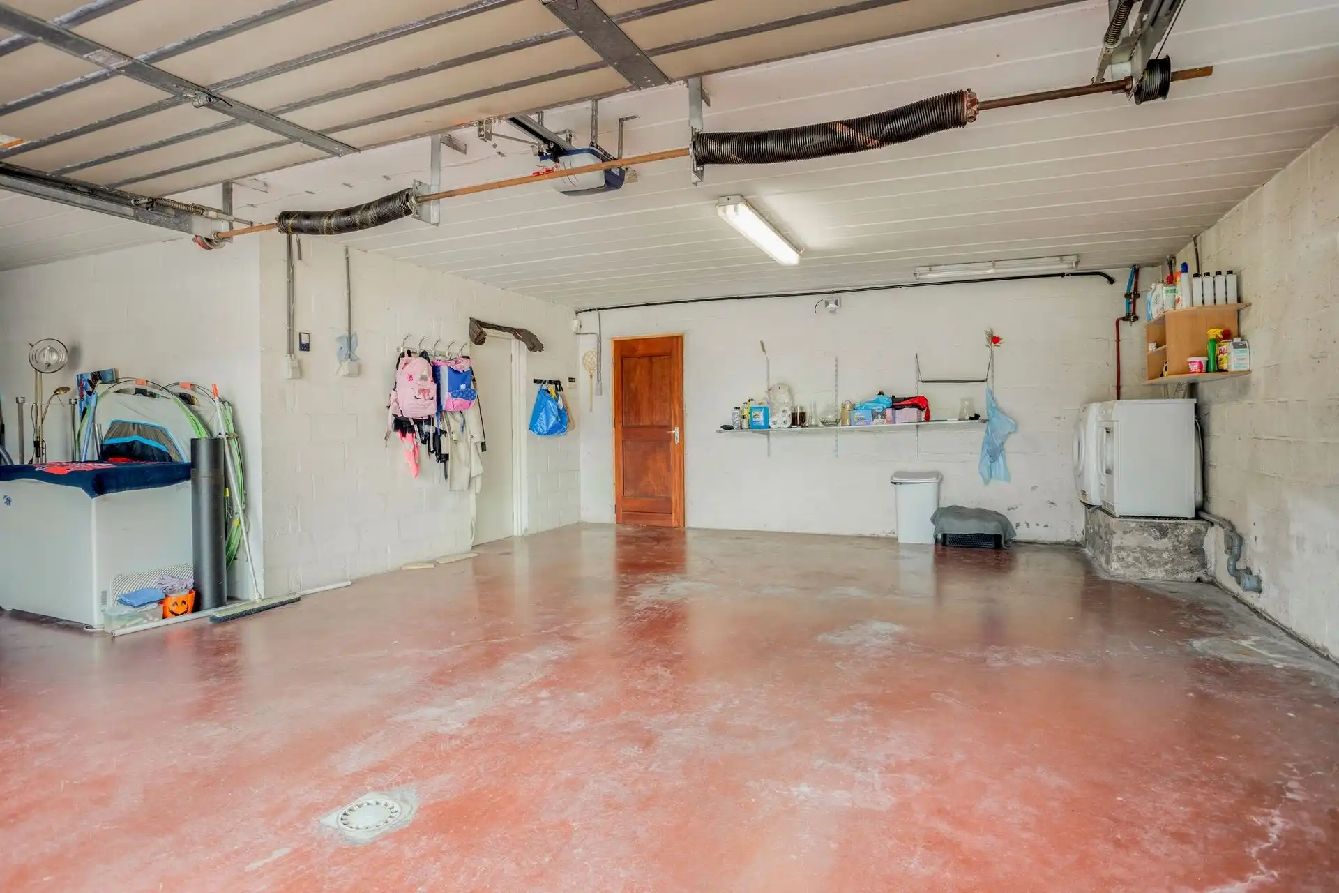 Ruime woning op een perceel van 20a! foto 37