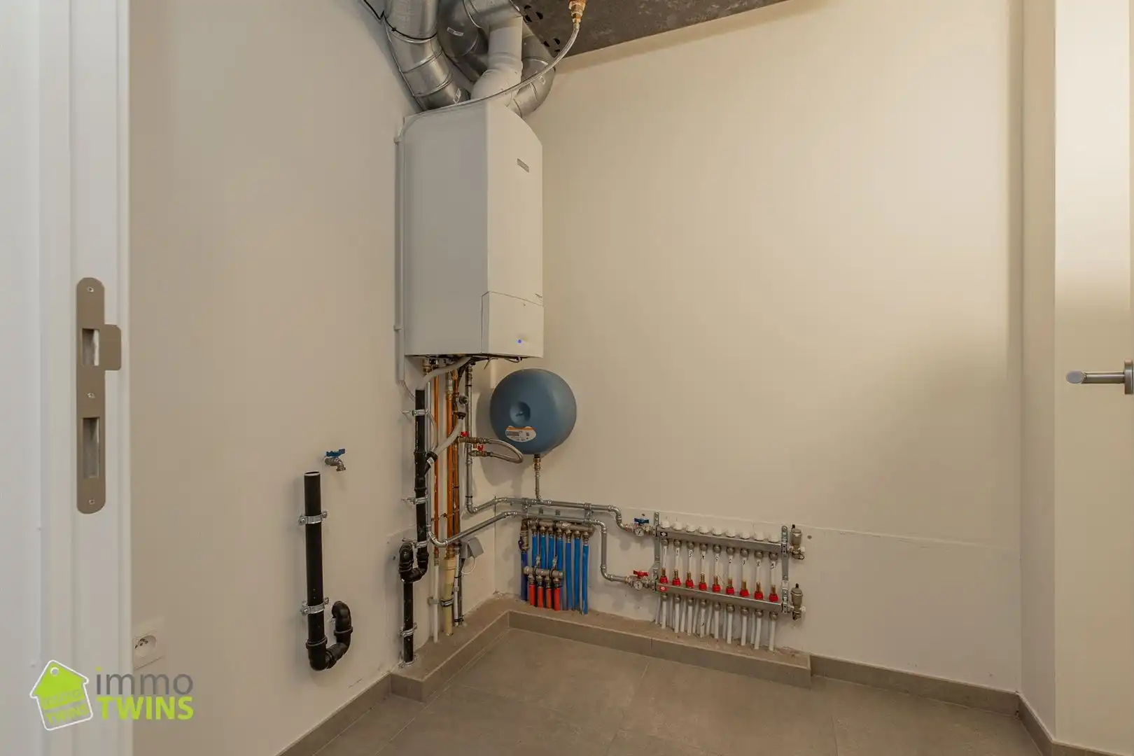 Modern gelijkvloers appartement met tuinterras en staanplaats te Grembergen bij Dendermonde  foto 10