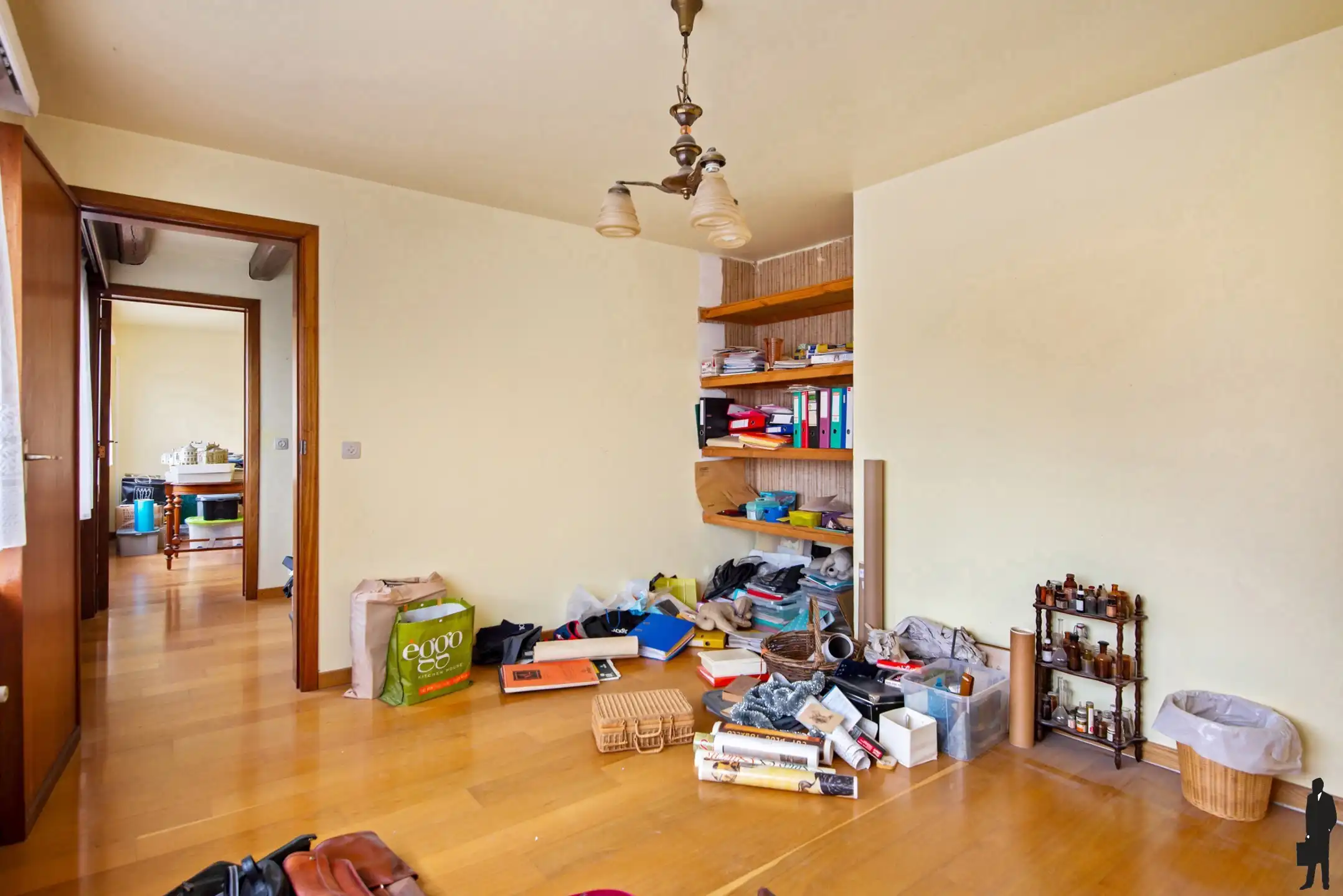 Te renoveren woning met veel mogelijkheden op een toplocatie foto 20