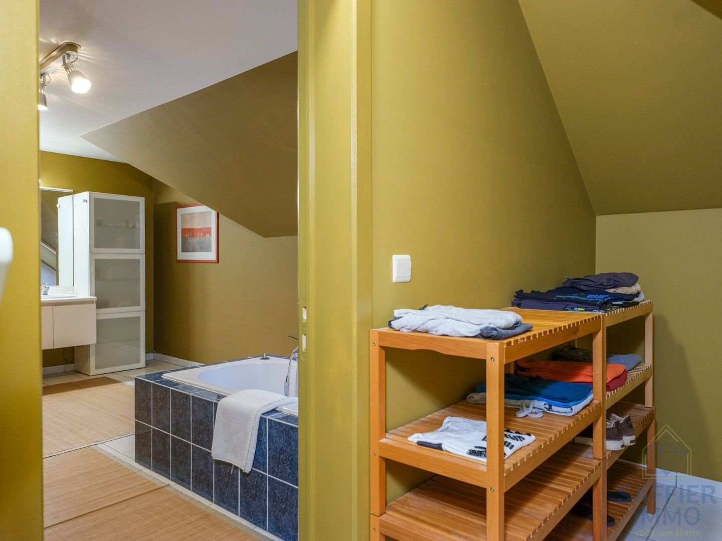 Ruim gebouw in amabachtzone met uitbreidingsmogelijkheden foto 36