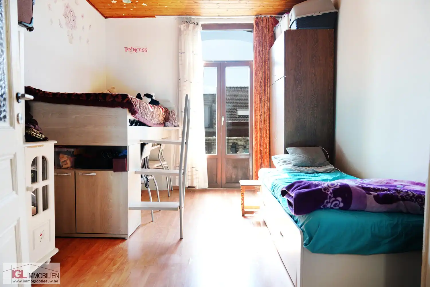 Opbrengsteigendom  met 4 appartementen te koop foto 23