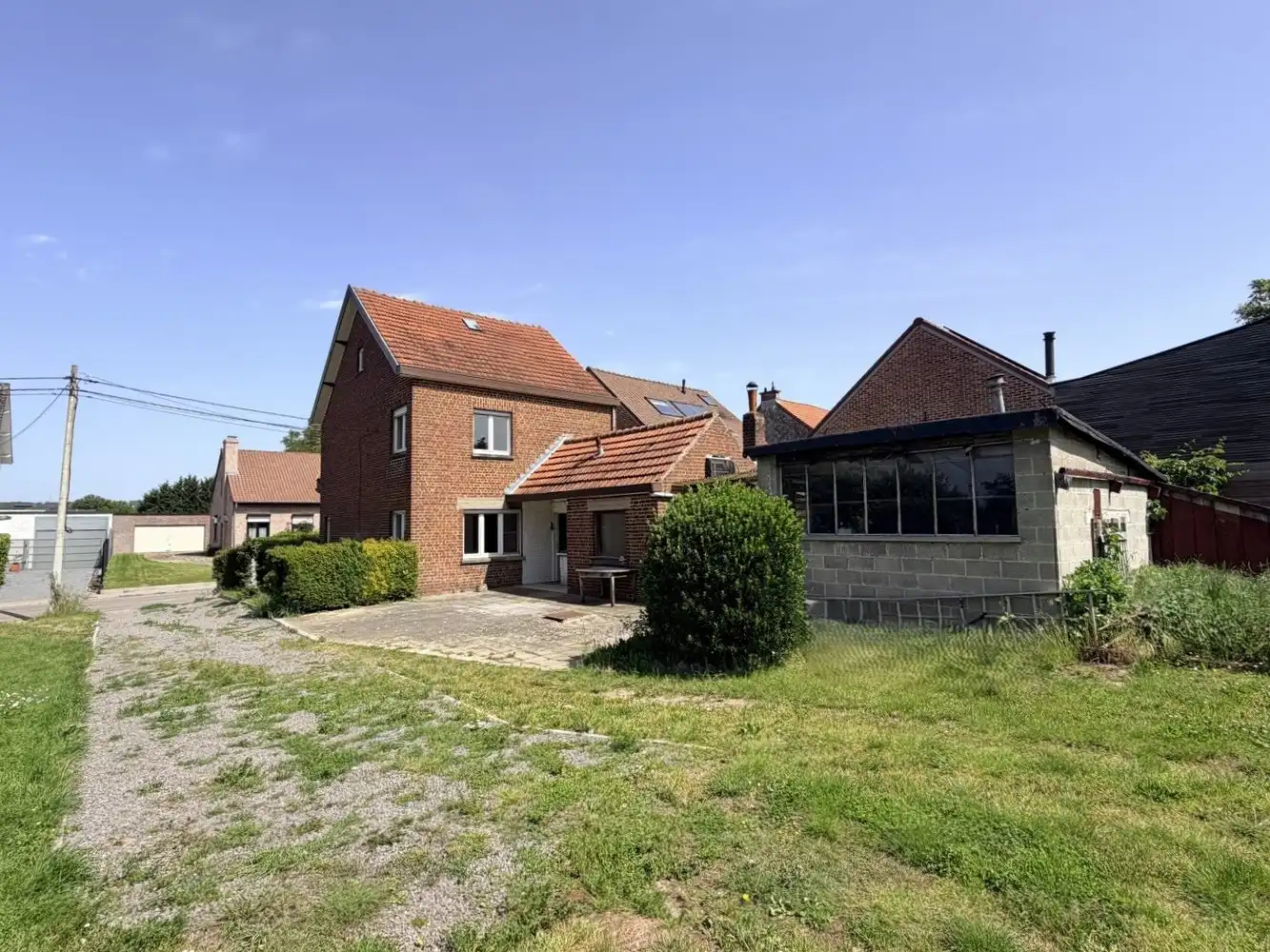 Charmante te renoveren woning op een perceel van ca. 15 are met zuidgerichte tuin foto 22