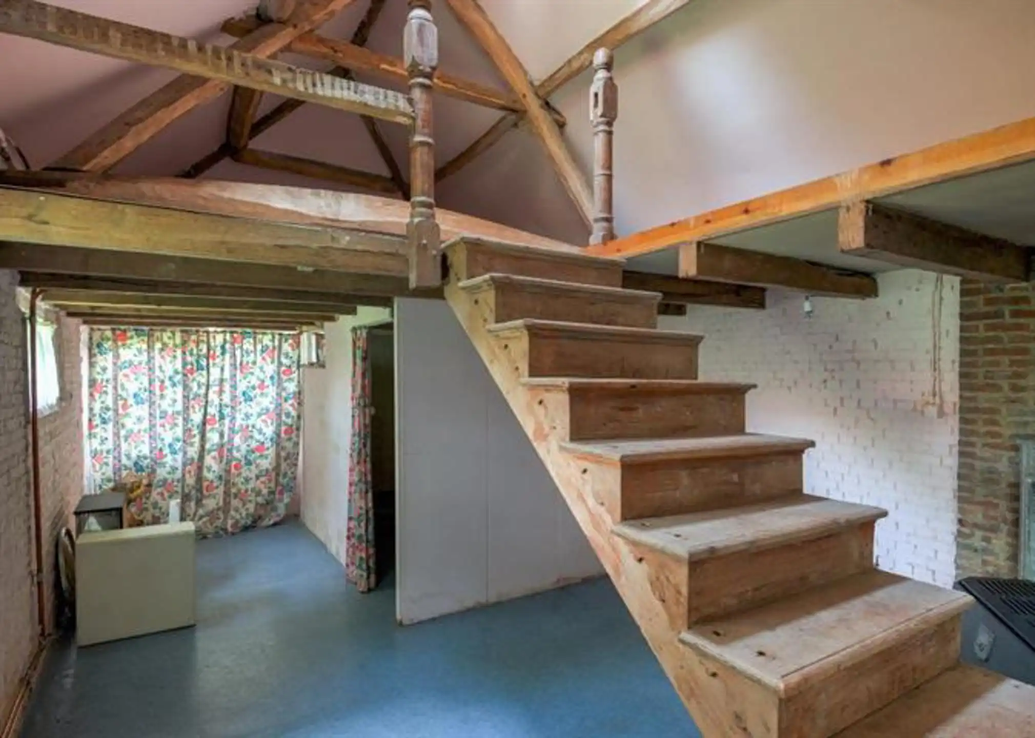 Imposante neoclassicistische herenwoning met 7 slpk., 2 badk. op 59 are 51 ca foto 17