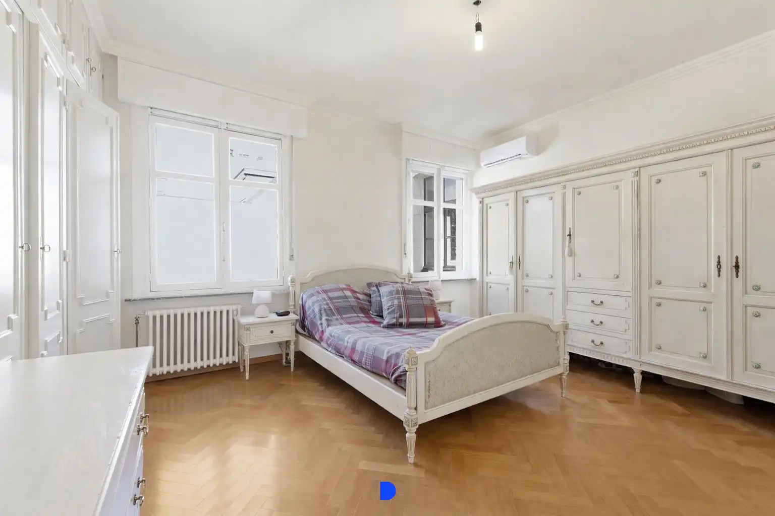 Statig herenhuis in het centrum van Ingelmunster foto 16