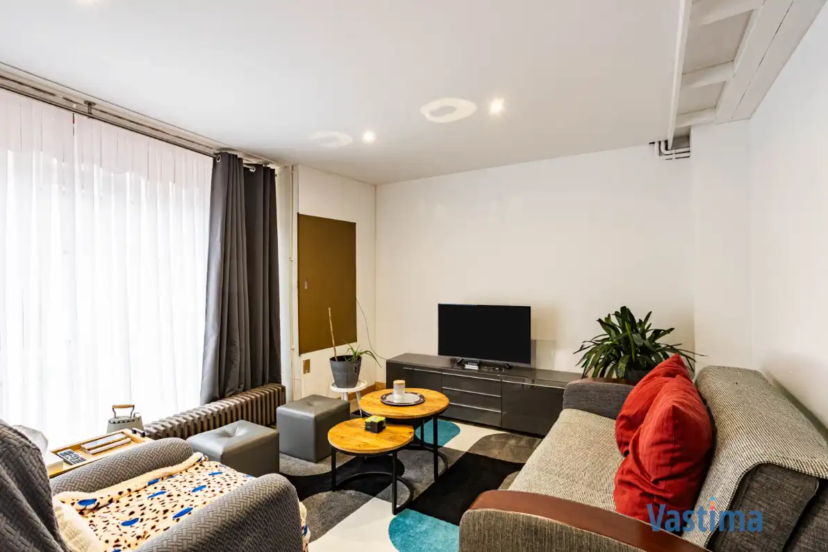 Handelspand met (dubbele)woonst, garage en buitenruimte foto 4