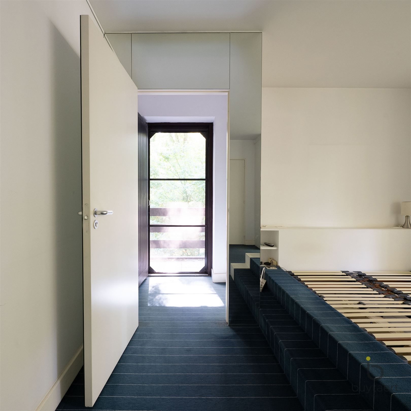 RUIMTE, LICHT ÉN KARAKTER: TE RENOVEREN 70’S VILLA MIDDEN IN HET GROEN! foto 46