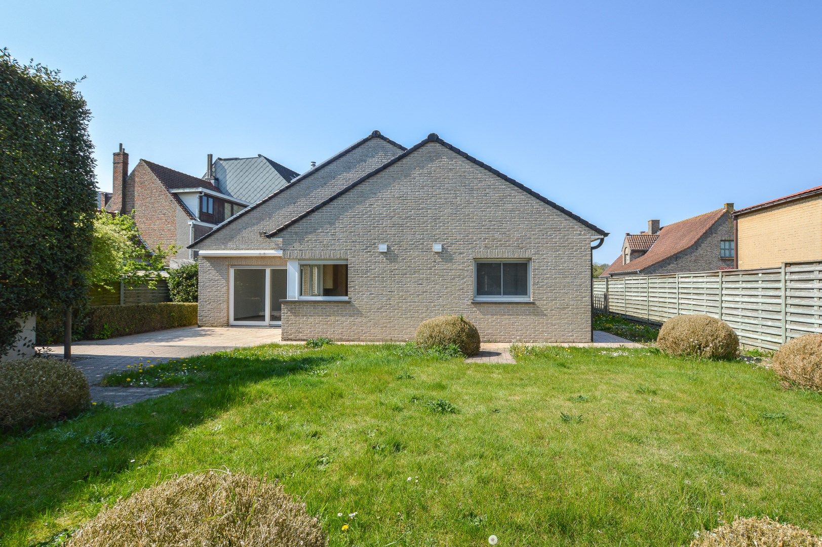 Ruime villa te huur in Oudenburg – ideaal voor kangoeroewonen! foto 2