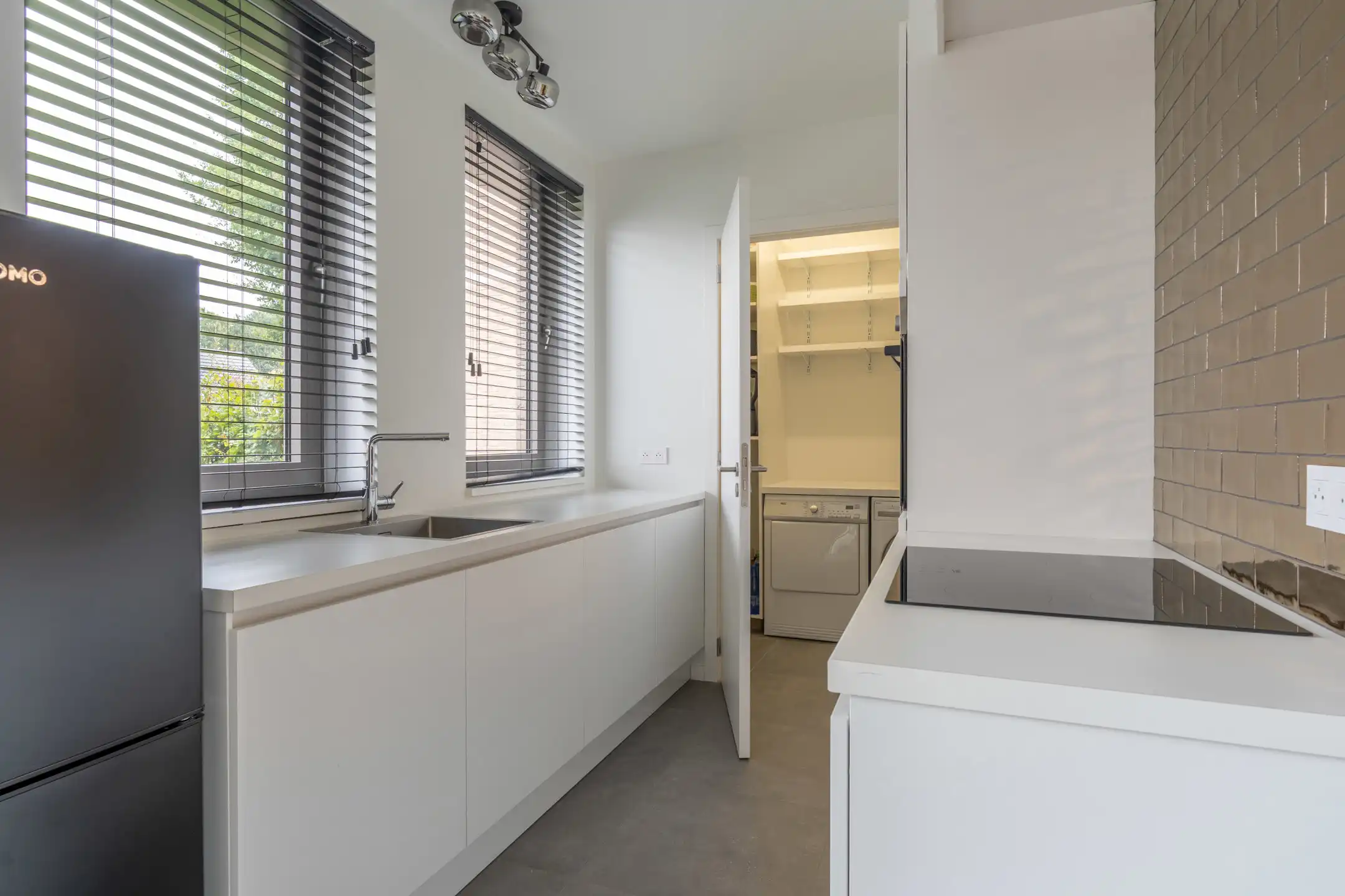 Energiezuinige 3 slpkwoning met carport nabij Vosselaar & TH foto 8