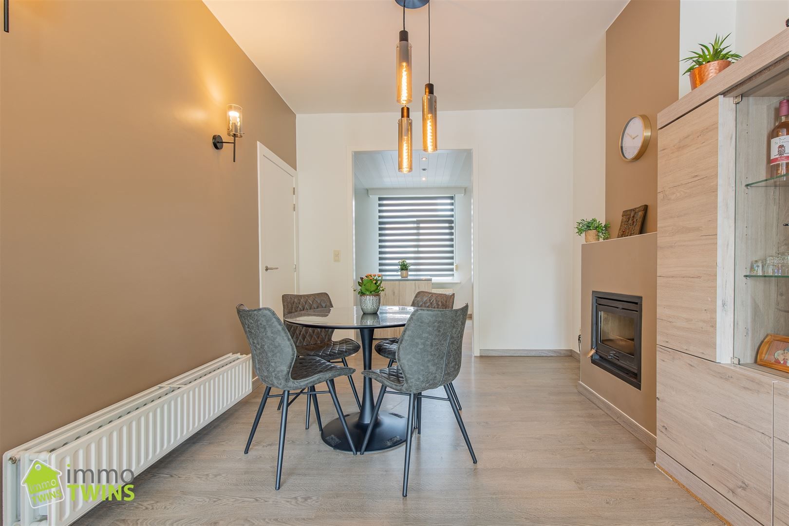 instapklare woning met oprit & tuin te Hamme foto 8