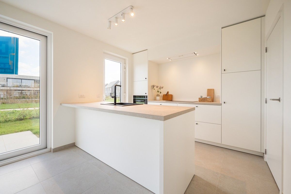 Instapklare nieuwbouwwoningen nabij het centrum van Roeselare foto 6