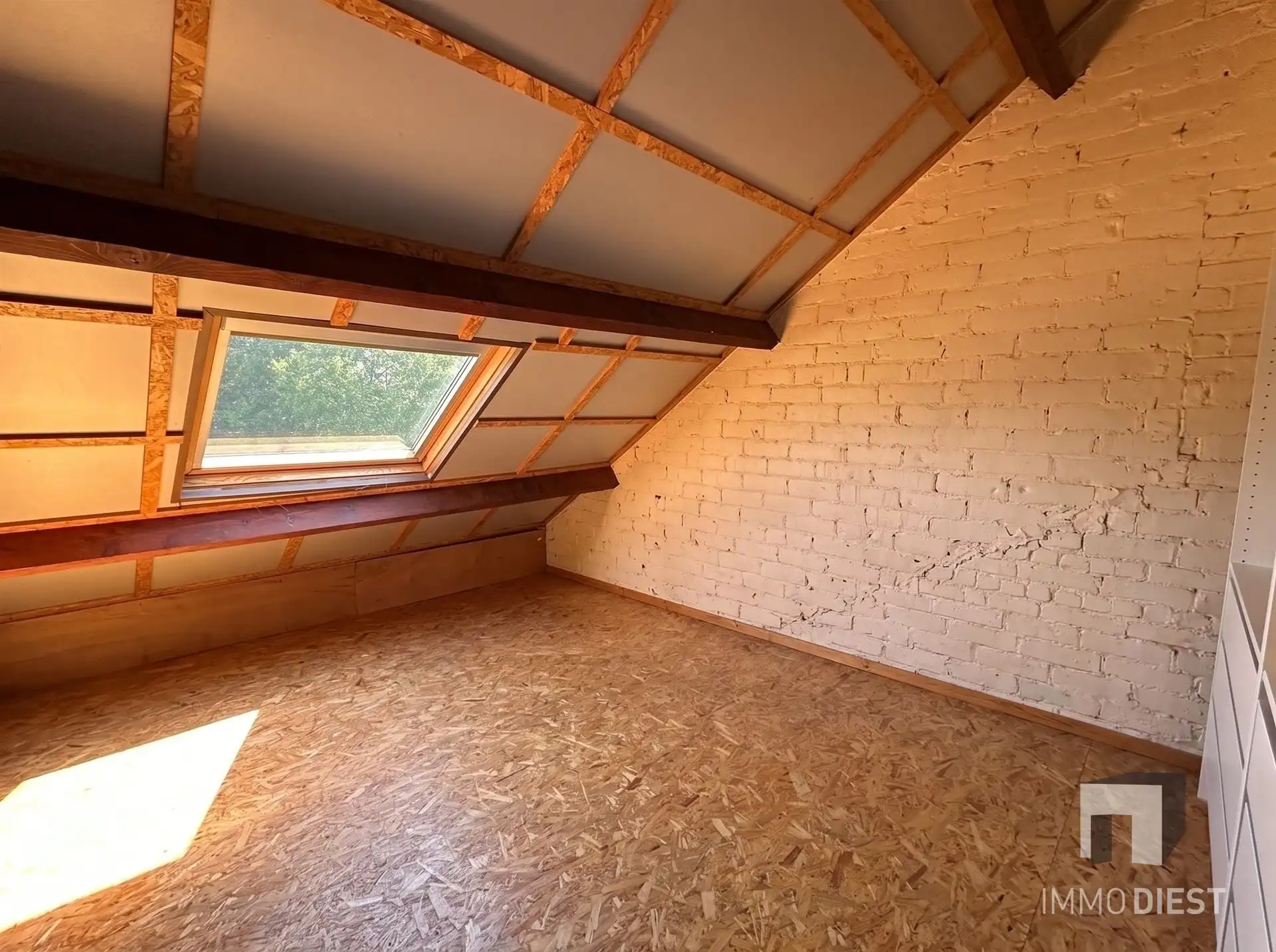 Verzorgde woning met 3 slpks, garage en zonnige tuin foto 18