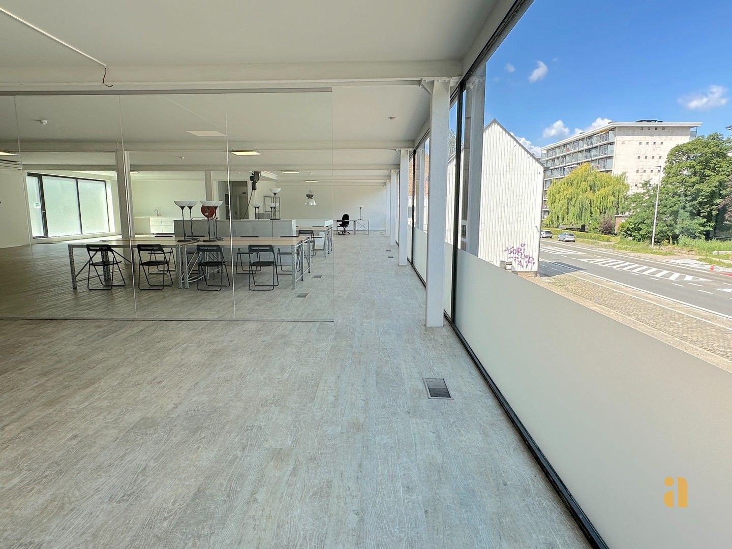 Architecturaal handelspand van 760m2 in Gent-Sint-Amandsberg foto 18