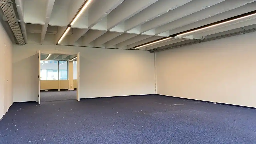 Instapklare kantoorruimte te huur in Bellevue Toren in Gent foto 5