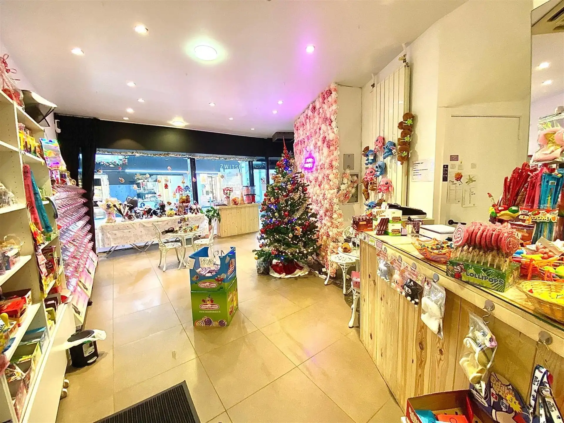 Handelspand op toplocatie nabij de Grote Markt foto 4