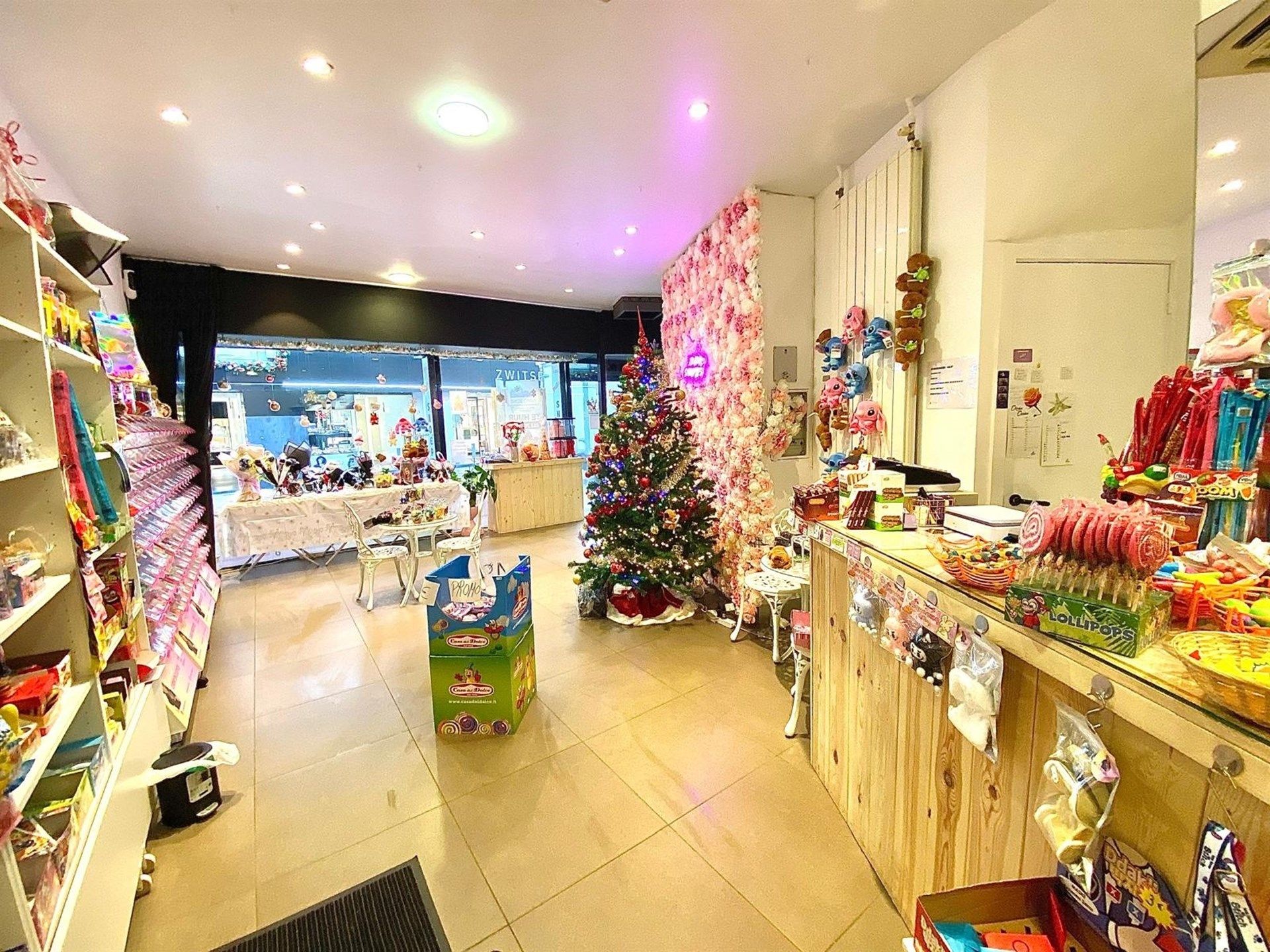 Handelspand op toplocatie nabij de Grote Markt foto 4