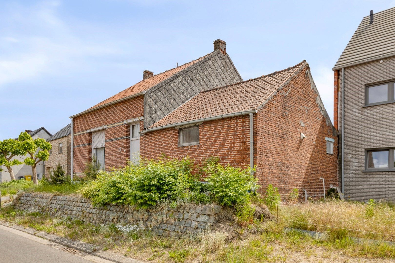 Bouwgrond van 674m² met af te  breken woning in een doodlopende straat te Ginderbuiten ! foto 12