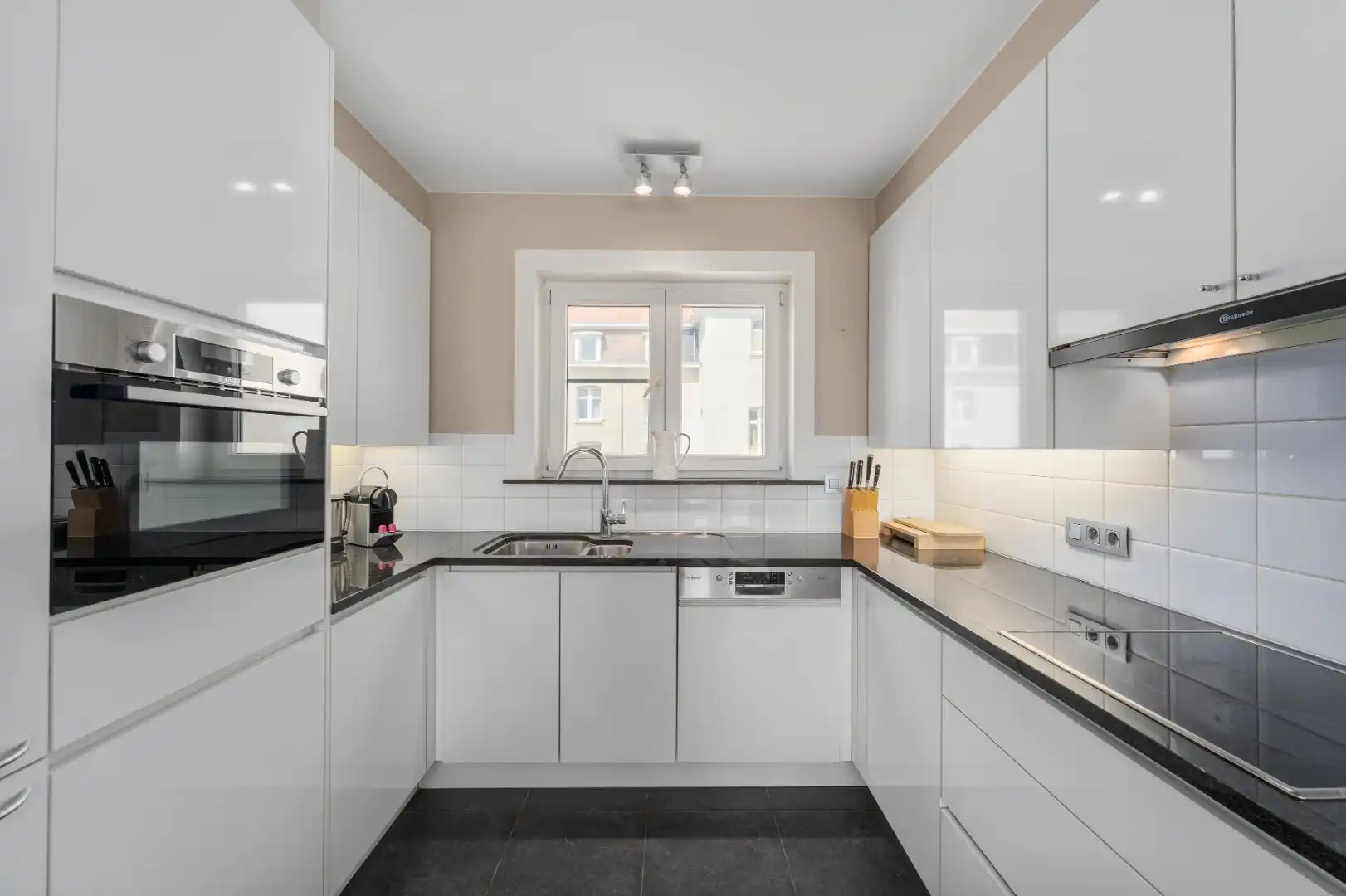 Prachtig duplex appartement met zijdelings zeezicht foto 6
