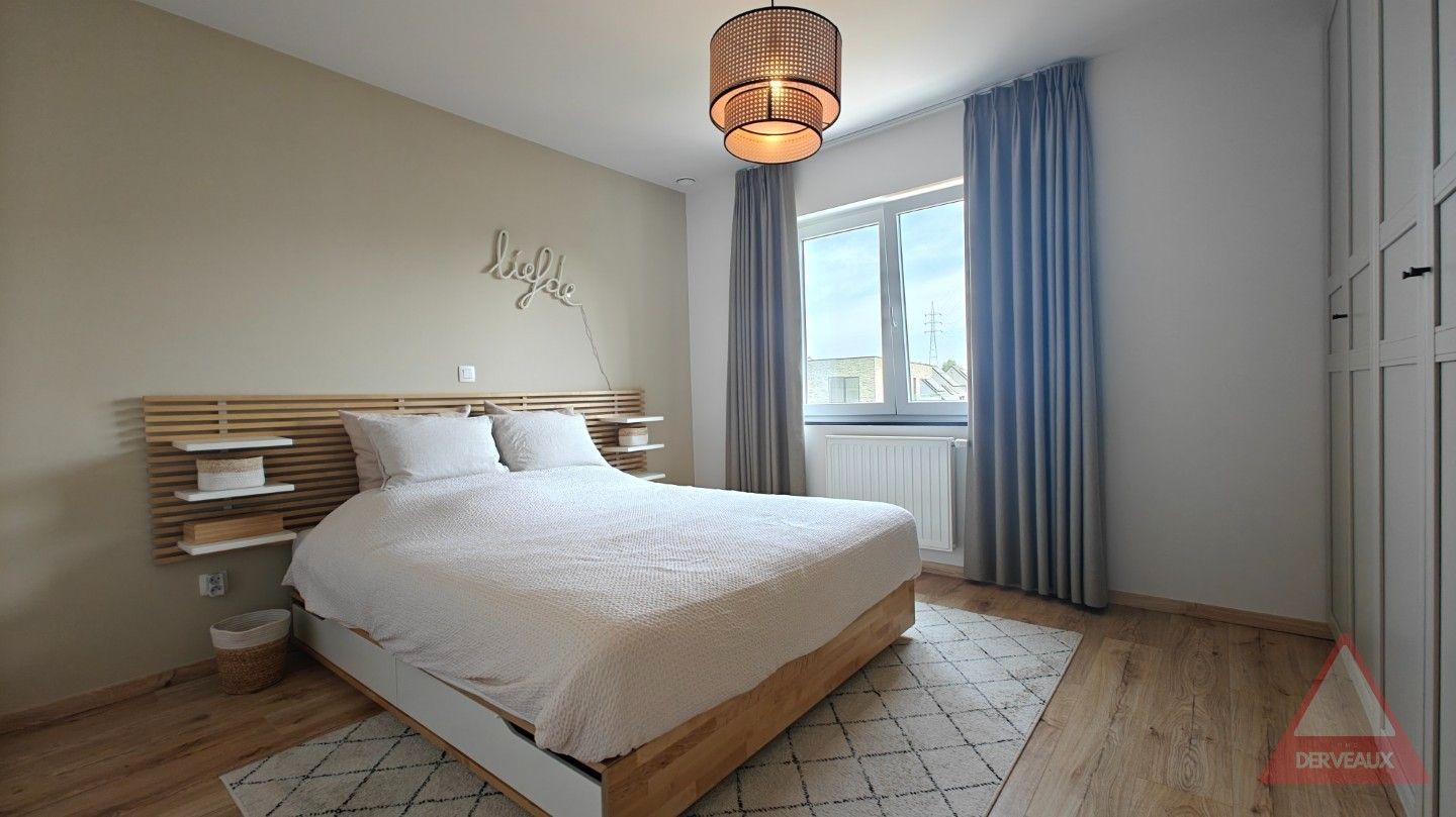 Roeselare – Instapklare halfopen nieuwbouwwoning met tuin en oprit foto 10
