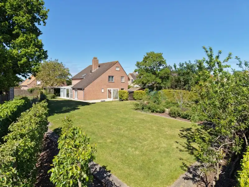 RUSTIGE WONING TE OOSTDUINKERKE-DORP foto 2